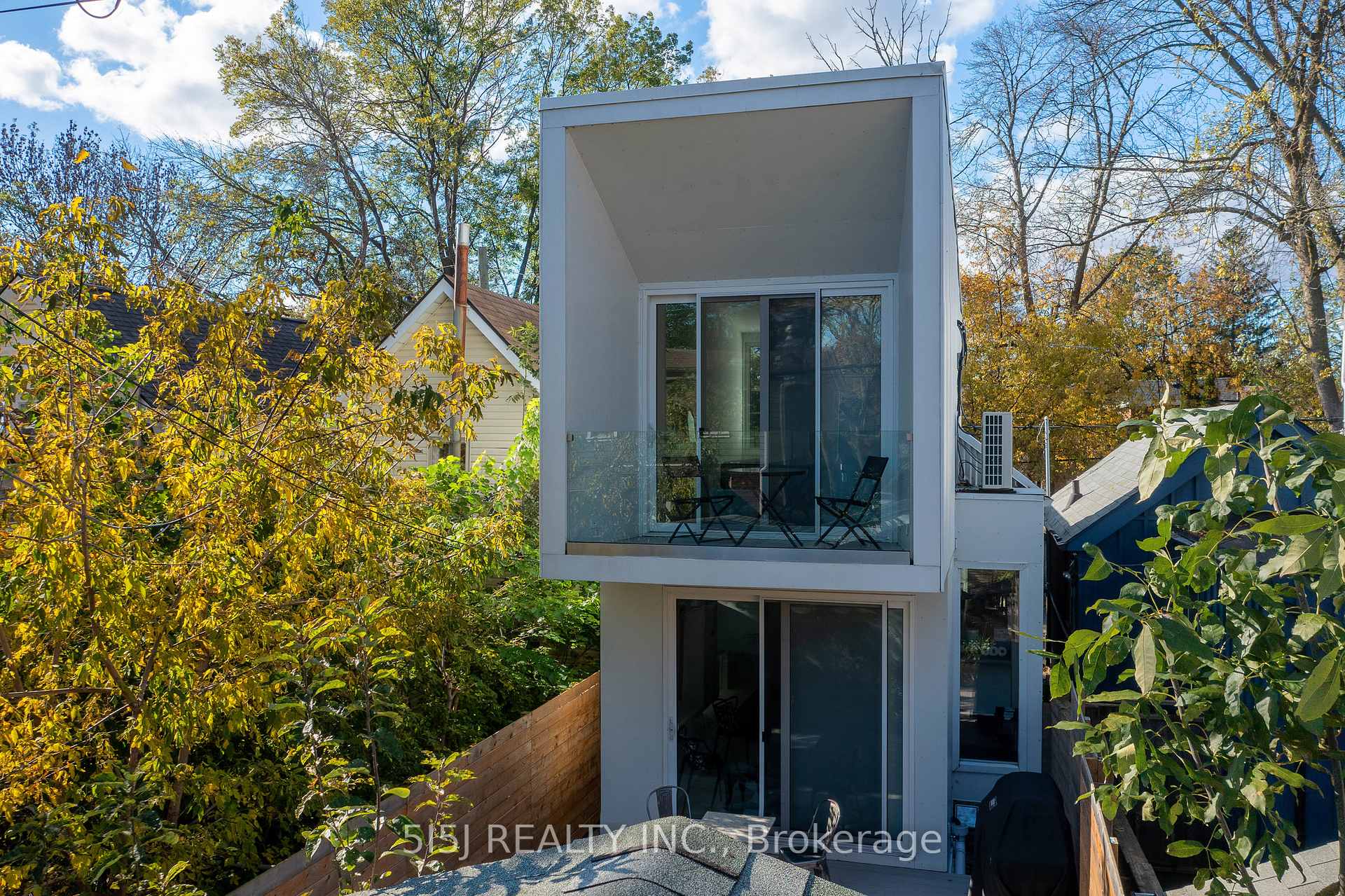 Photo 39 of 421 Craven Road, Toronto, Greenwood-Coxwell — HOMEH