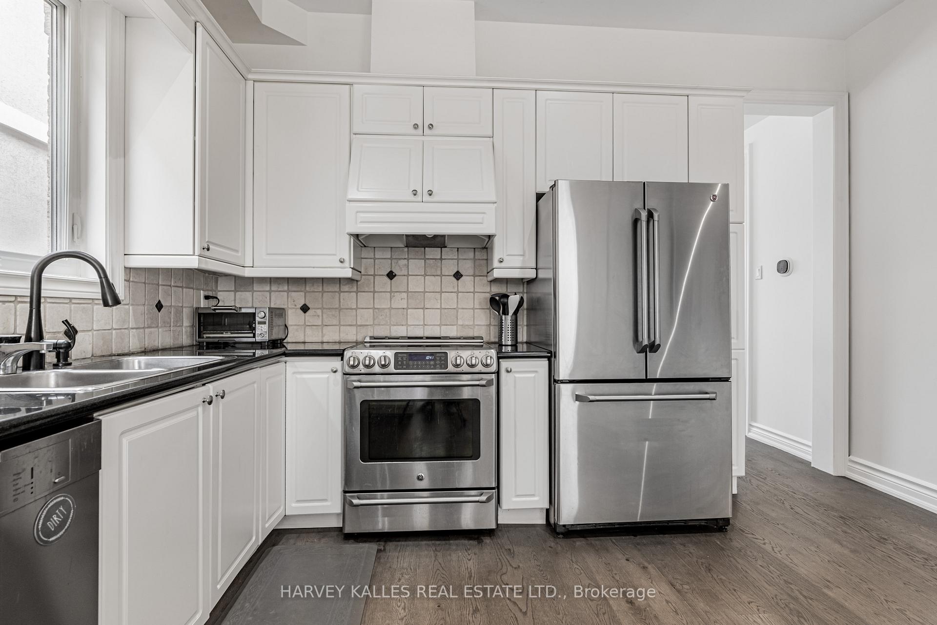 Photo 11 of 503 Melrose Avenue, Toronto, Bedford Park-Nortown — HOMEH