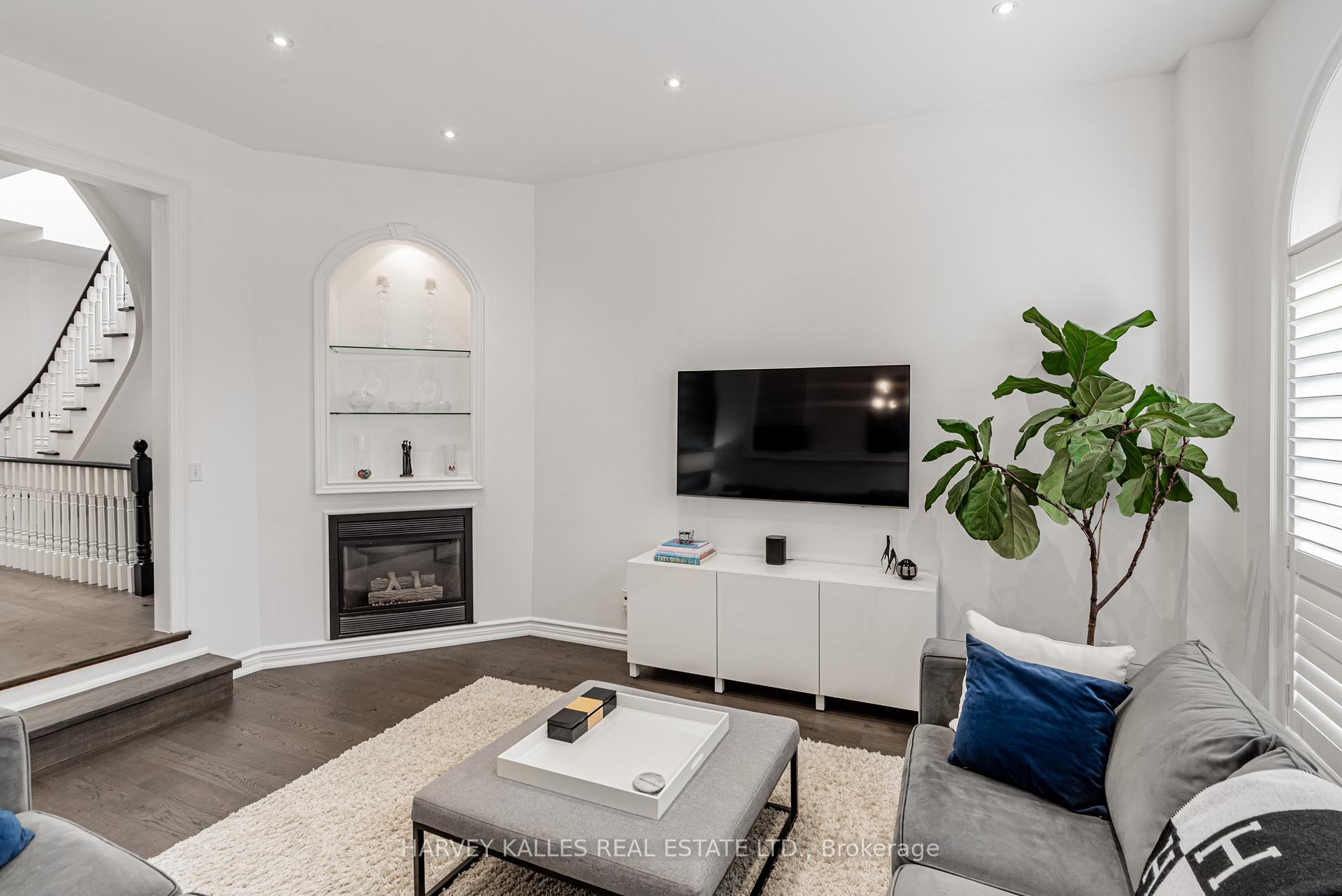 Photo 13 of 503 Melrose Avenue, Toronto, Bedford Park-Nortown — HOMEH