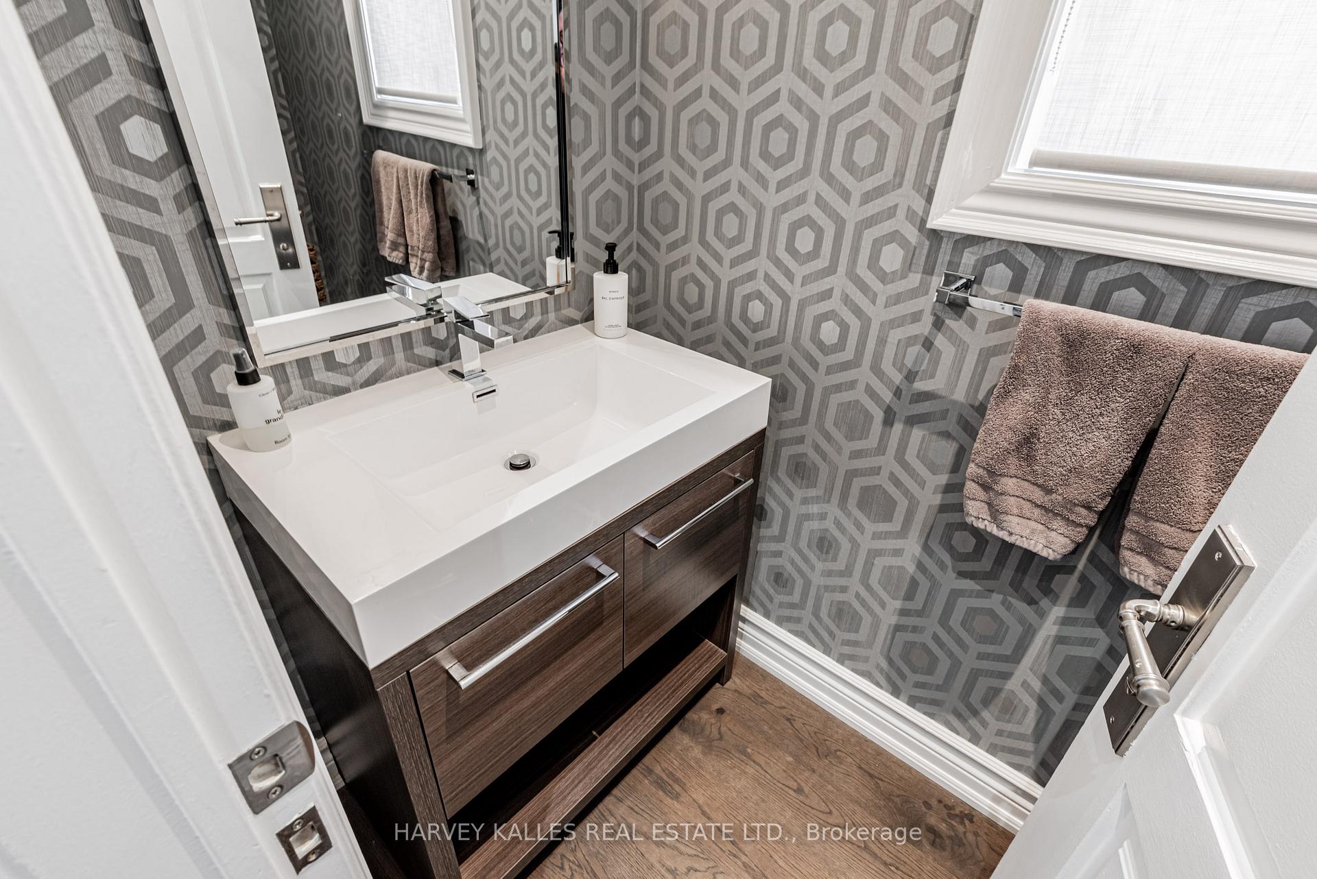 Photo 16 of 503 Melrose Avenue, Toronto, Bedford Park-Nortown — HOMEH