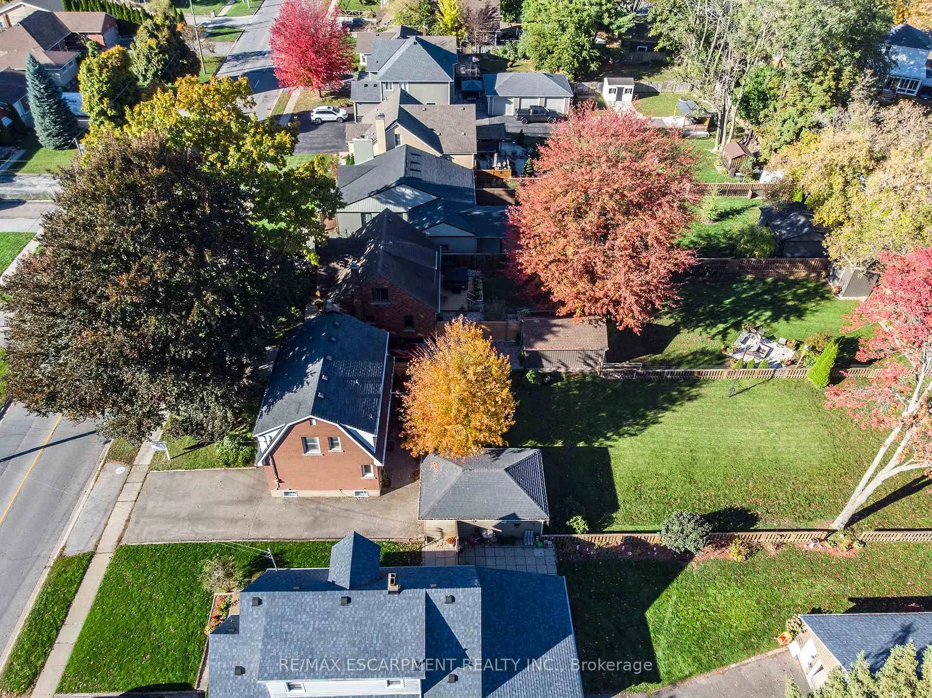 Photo 23 of 4876 Portage Road, Niagara Falls, Cherrywood — HOMEH