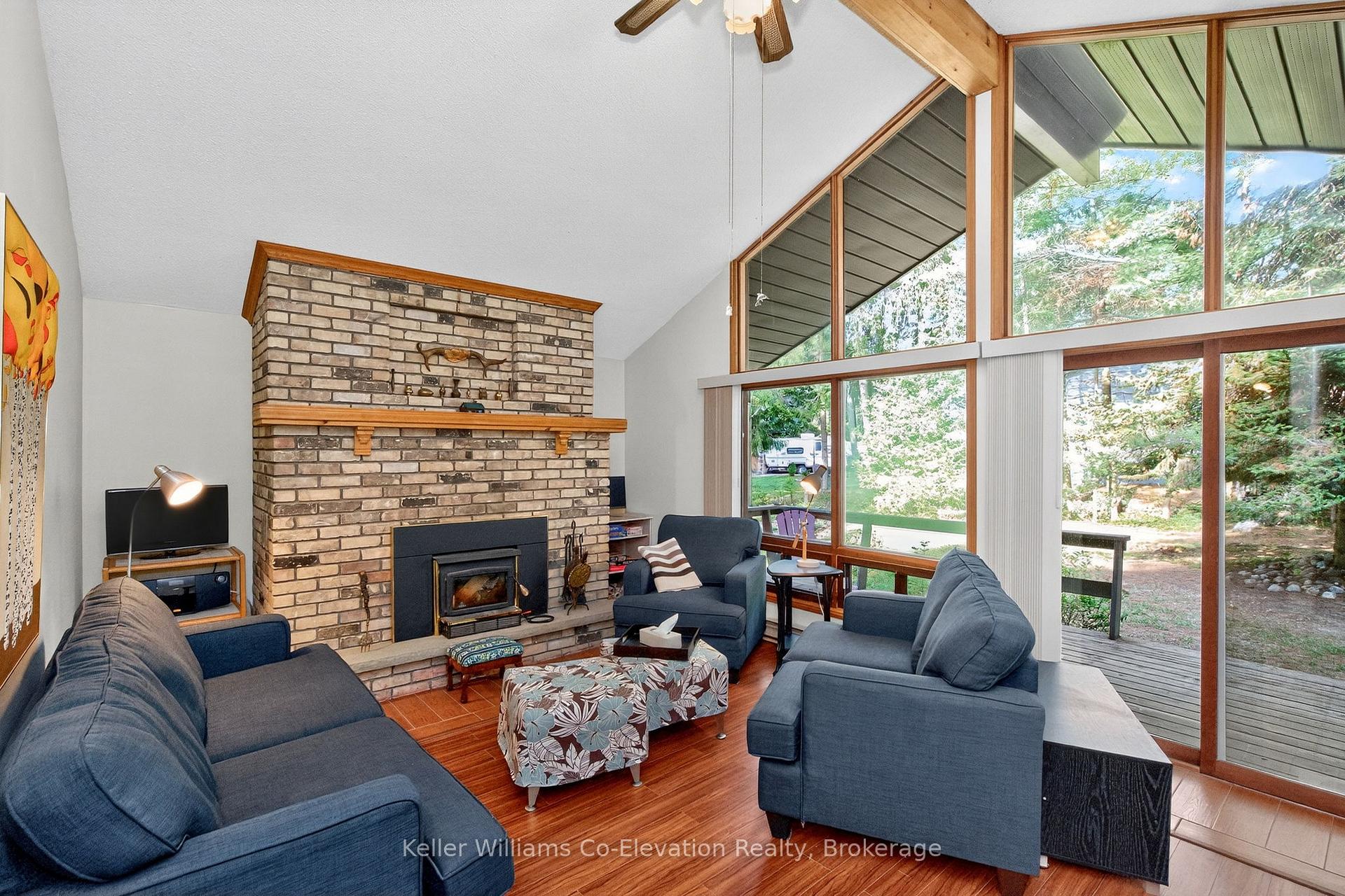 Photo 4 of 1700 Tiny Beaches Road N, Tiny, Rural Tiny — HOMEH