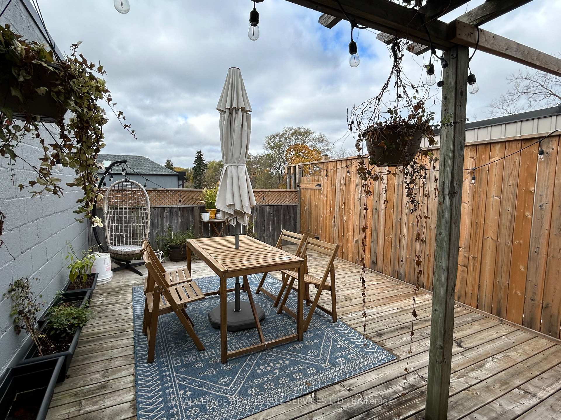 Photo 9 of Unit Upper, 1758 Avenue Road, Toronto, Bedford Park-Nortown — HOMEH