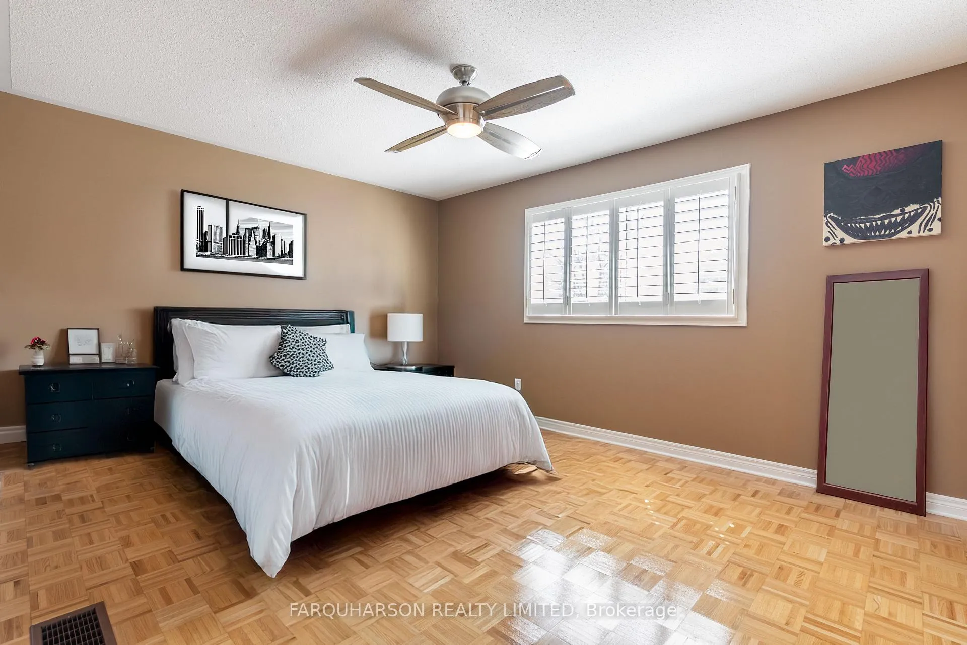 Photo 13 of 129 Fox Hound Crescent, Vaughan, Vellore Village — HOMEH