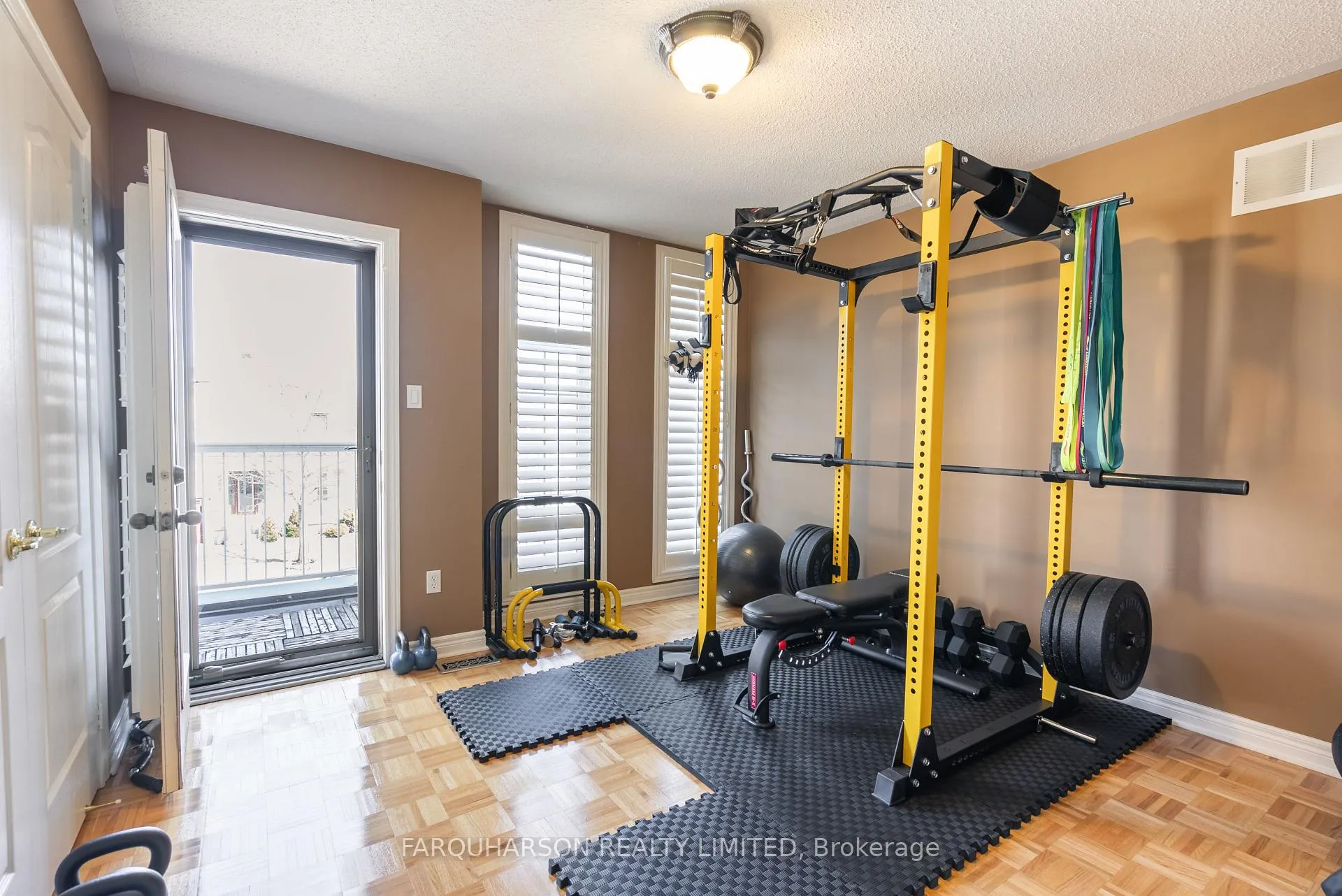 Photo 18 of 129 Fox Hound Crescent, Vaughan, Vellore Village — HOMEH