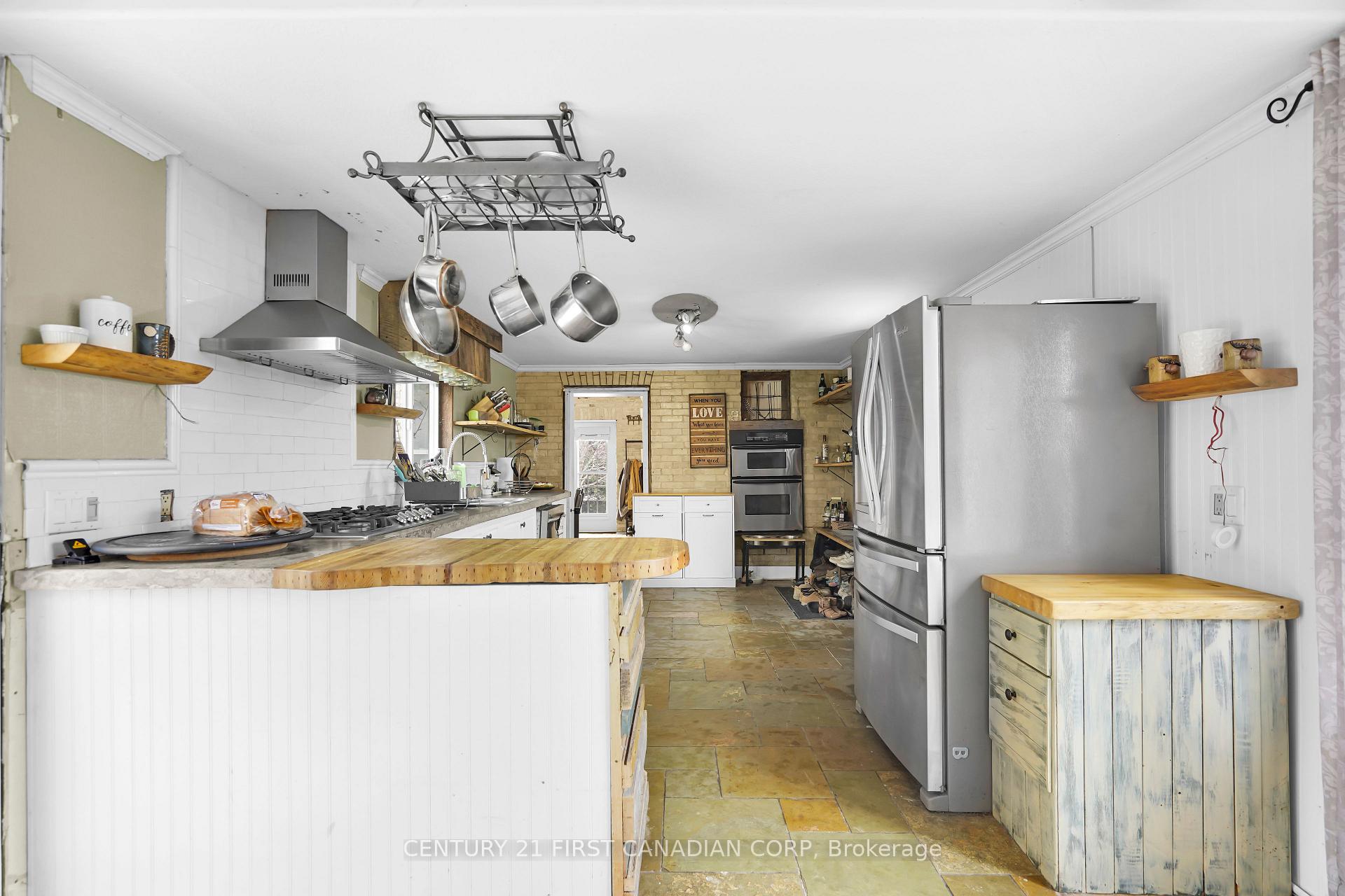 Photo 9 of 23895 Adelaide Road, Strathroy-Caradoc, NE — HOMEH