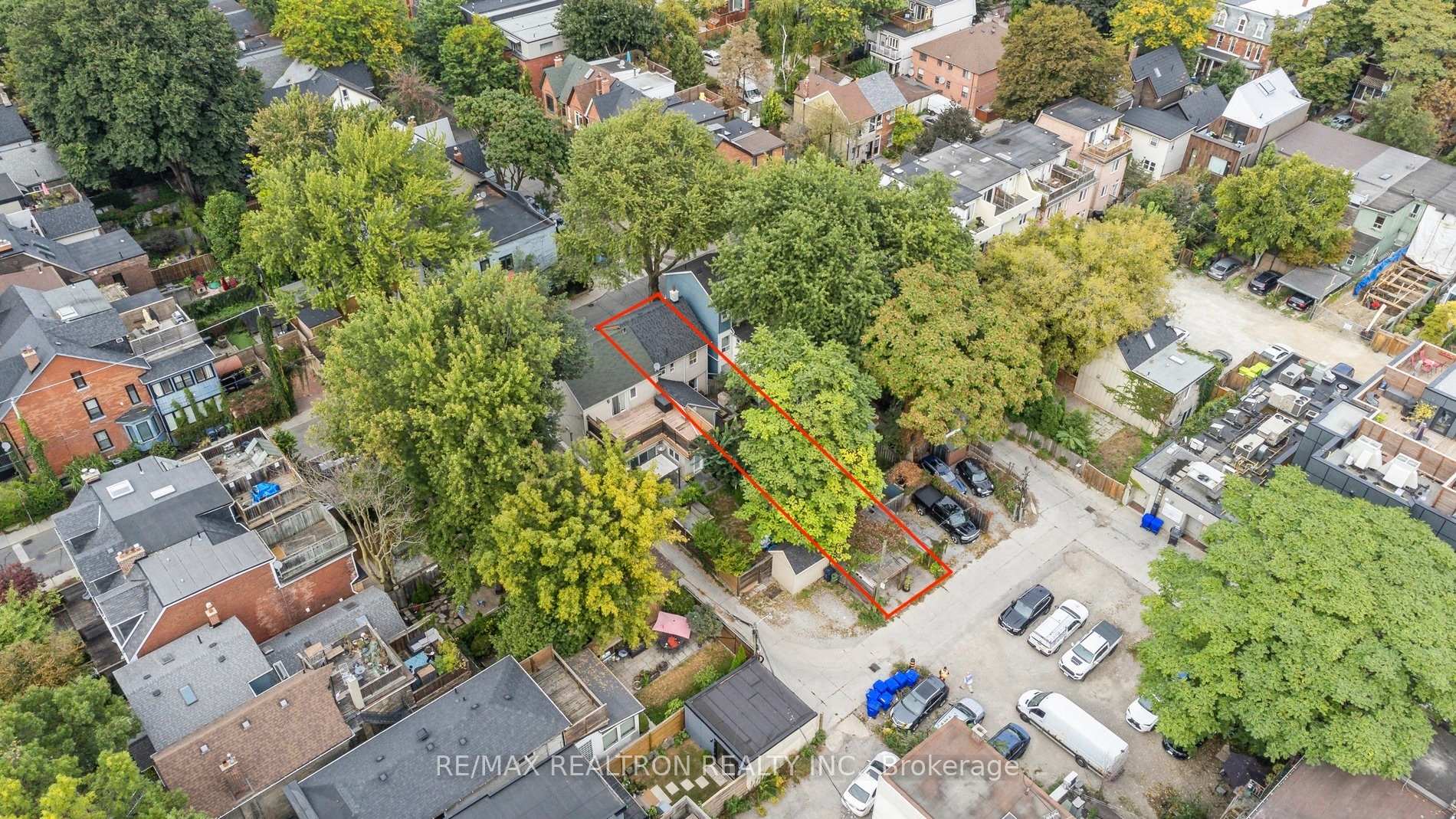 Photo 4 of 13 Clark Street, Toronto, South Riverdale — HOMEH