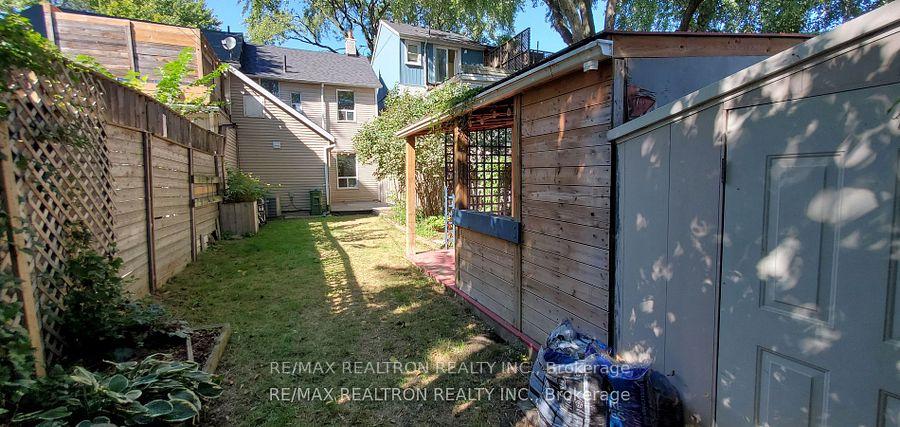 Photo 11 of 13 Clark Street, Toronto, South Riverdale — HOMEH