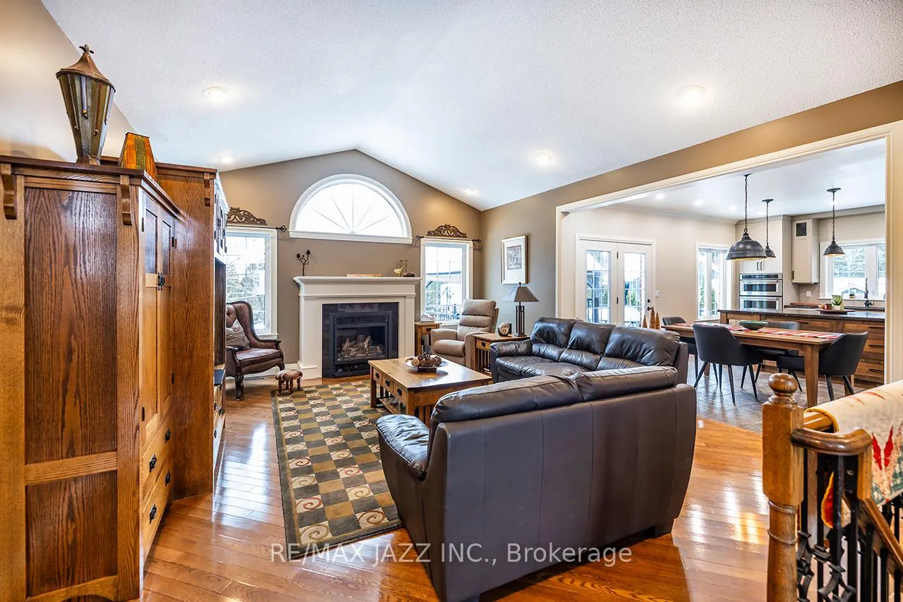 Photo 6 of 8495 Enfield Road, Clarington, Rural Clarington — HOMEH
