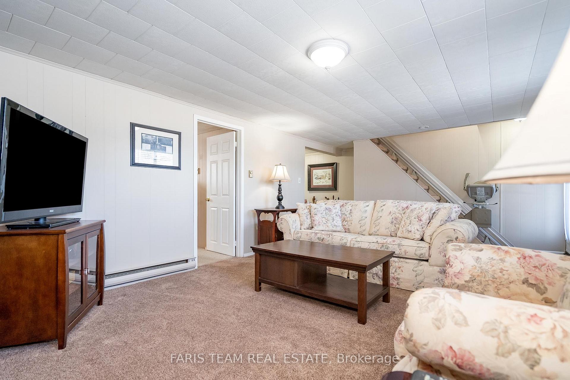 Photo 13 of 147 Bayview Avenue, Tay, Port McNicoll — HOMEH