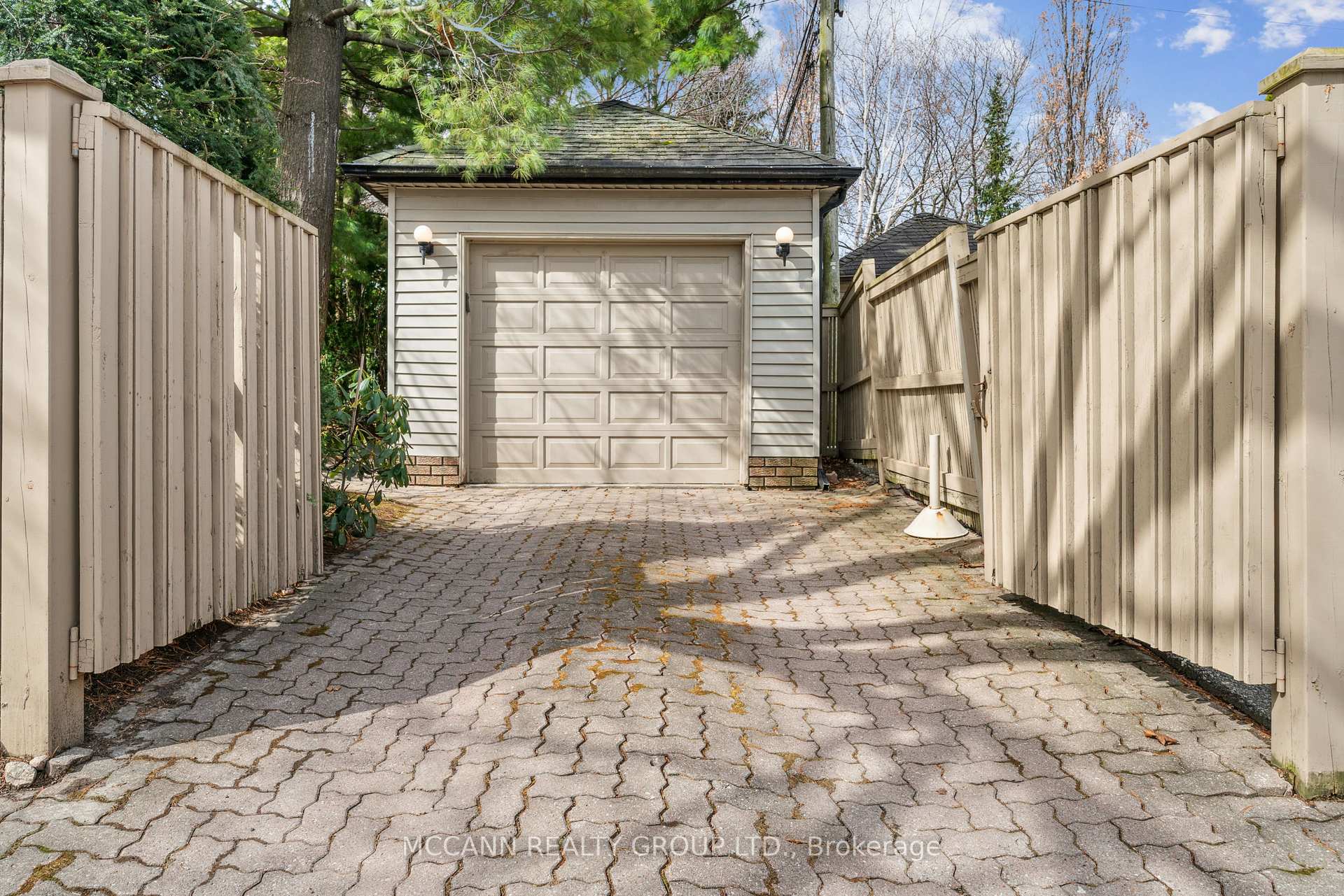 Photo 47 of 52 Cheritan Avenue, Toronto, Lawrence Park South — HOMEH