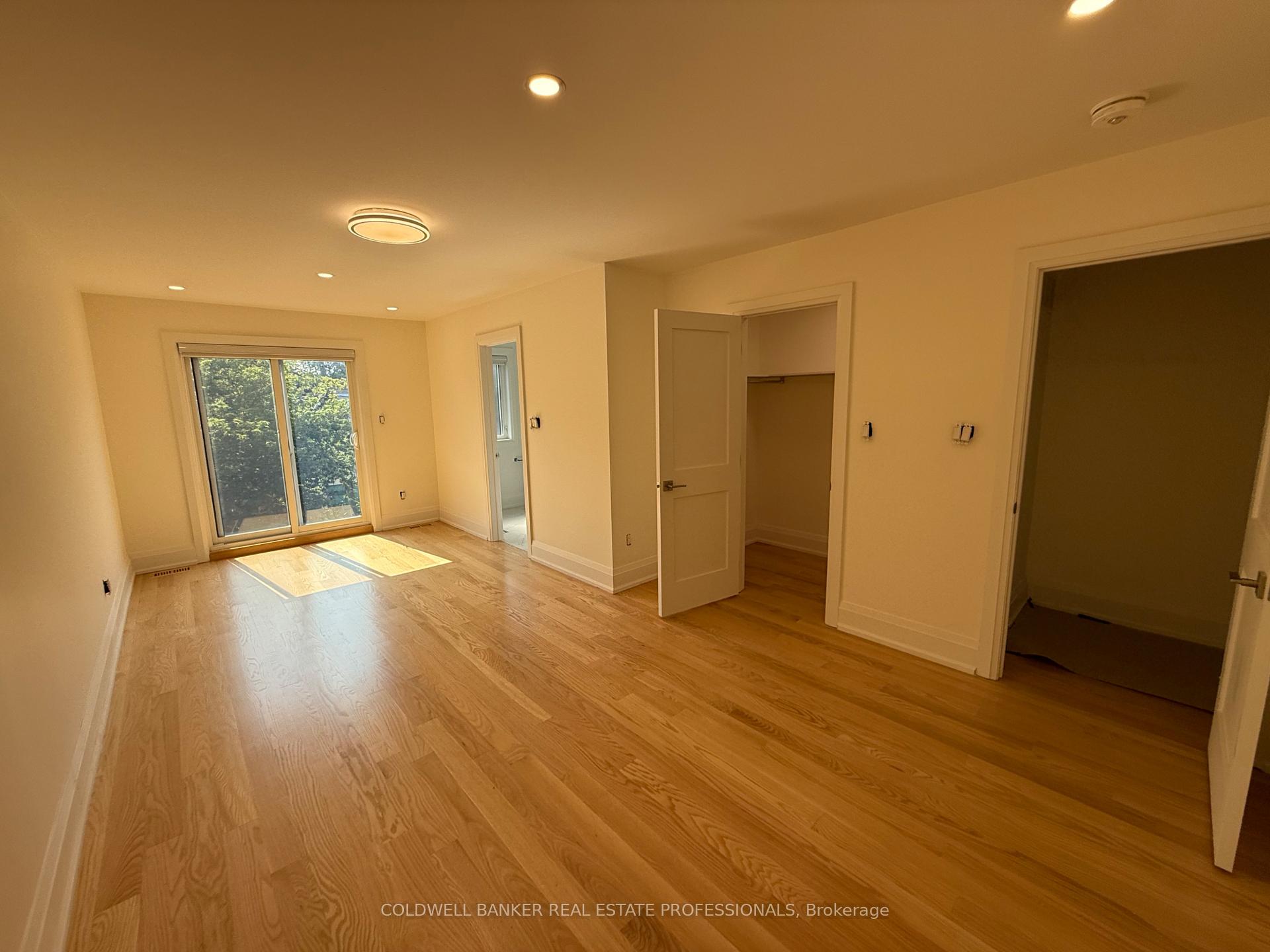 Photo 4 of Unit Upper, 398 Main Street, Toronto, Woodbine-Lumsden — HOMEH