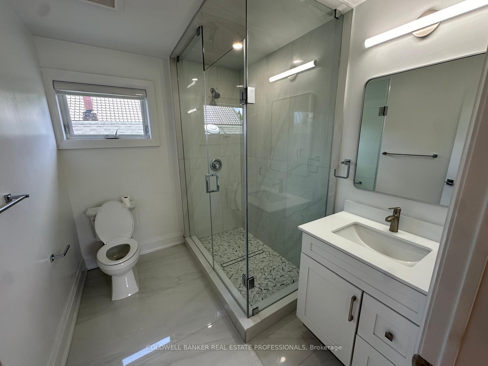 Photo 6 of Unit Upper, 398 Main Street, Toronto, Woodbine-Lumsden — HOMEH
