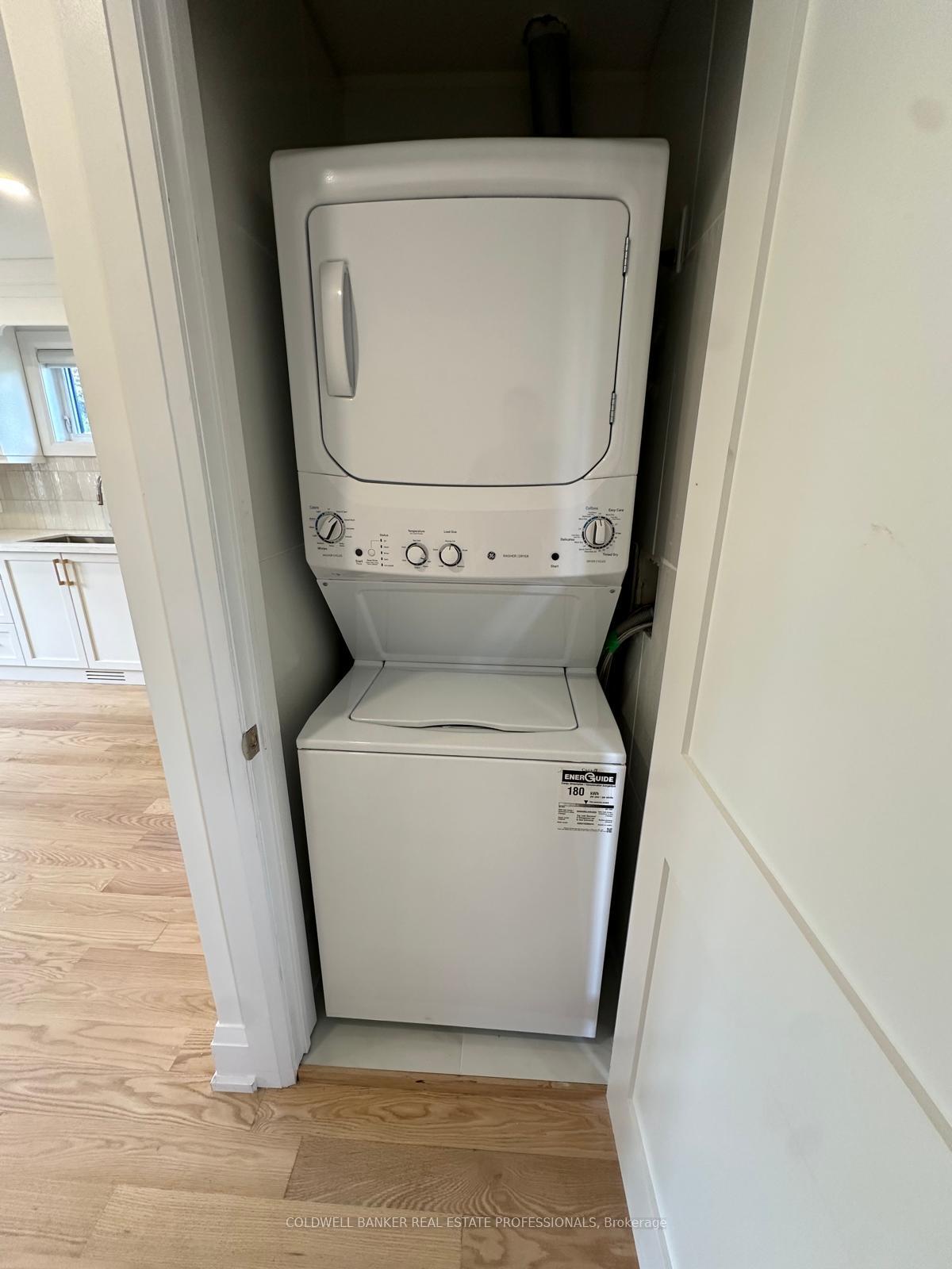 Photo 9 of Unit Upper, 398 Main Street, Toronto, Woodbine-Lumsden — HOMEH