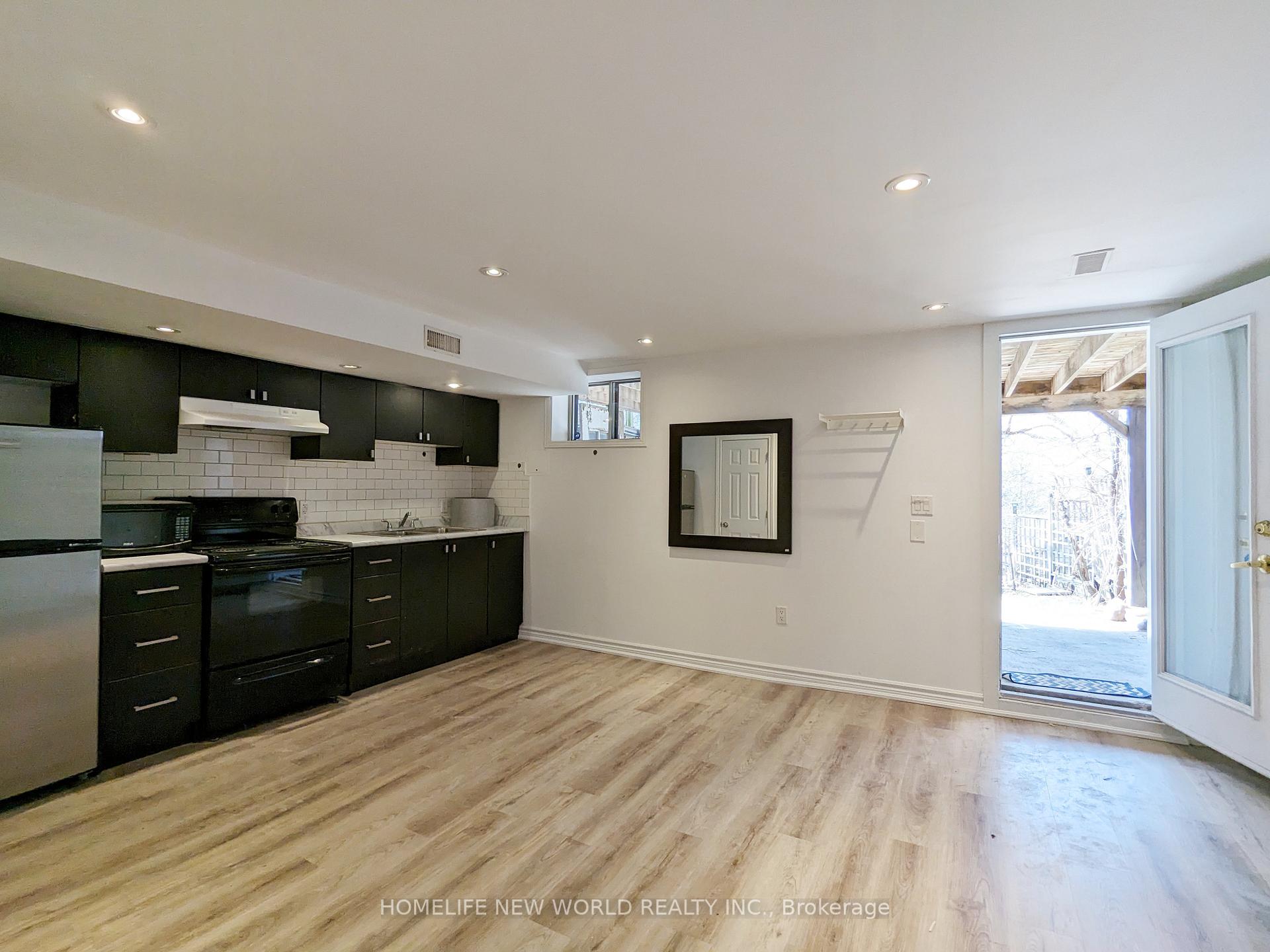 Photo 4 of Unit Lower, 14 Main Street, Toronto, East End-Danforth — HOMEH