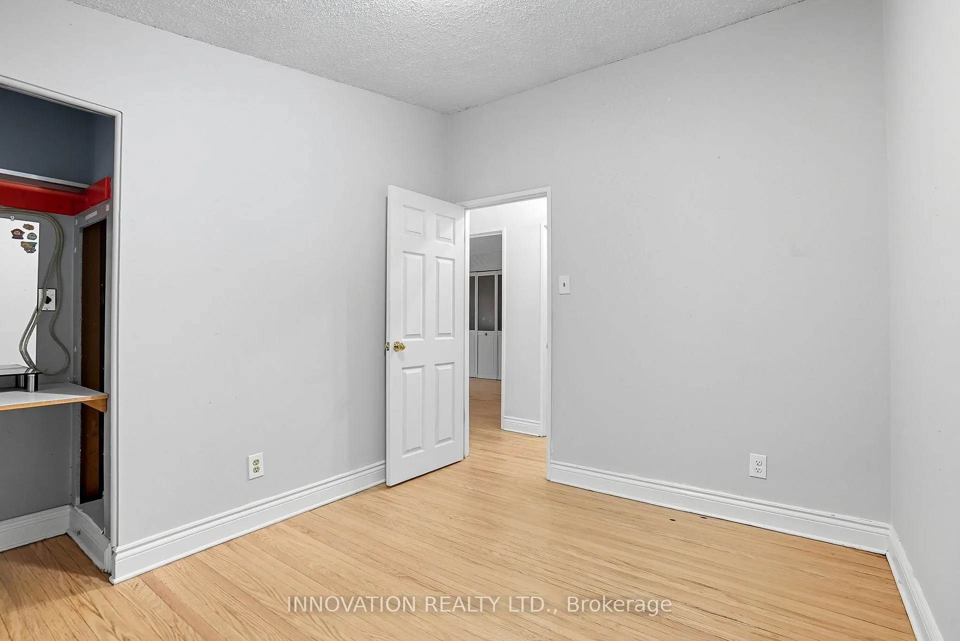 Photo 17 of 2302 Horton Street, Ottawa, Elmvale Acres/Urbandale — HOMEH