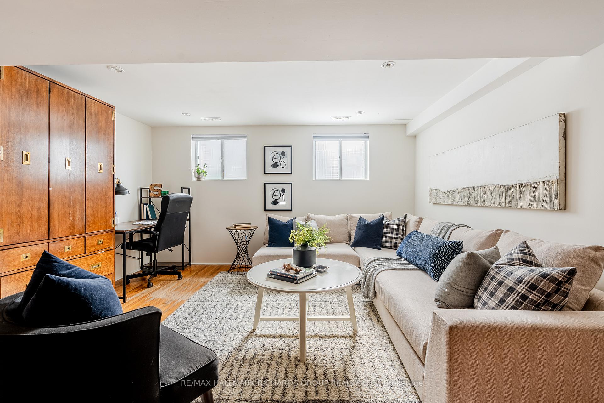 Photo 17 of 84 Glenside Avenue, Toronto, Greenwood-Coxwell — HOMEH