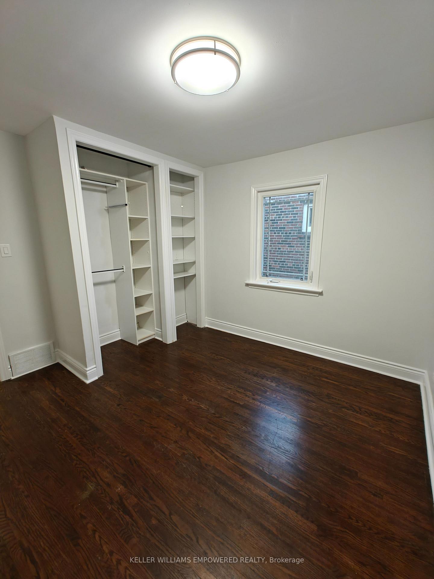 Photo 6 of 646 Glengrove Avenue W, Toronto, Englemount-Lawrence — HOMEH