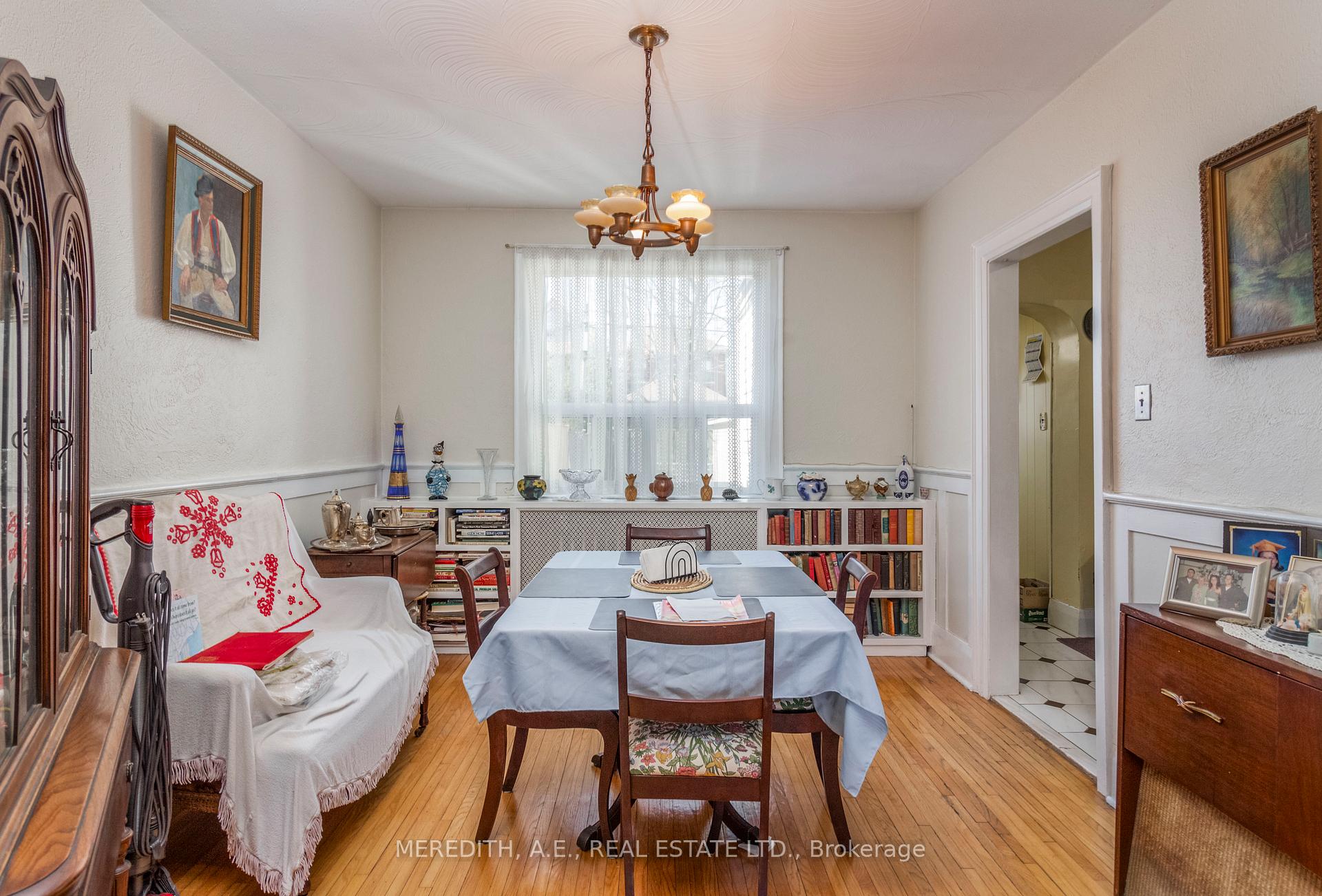 Photo 10 of 16 Heddington Avenue, Toronto, Lawrence Park South — HOMEH