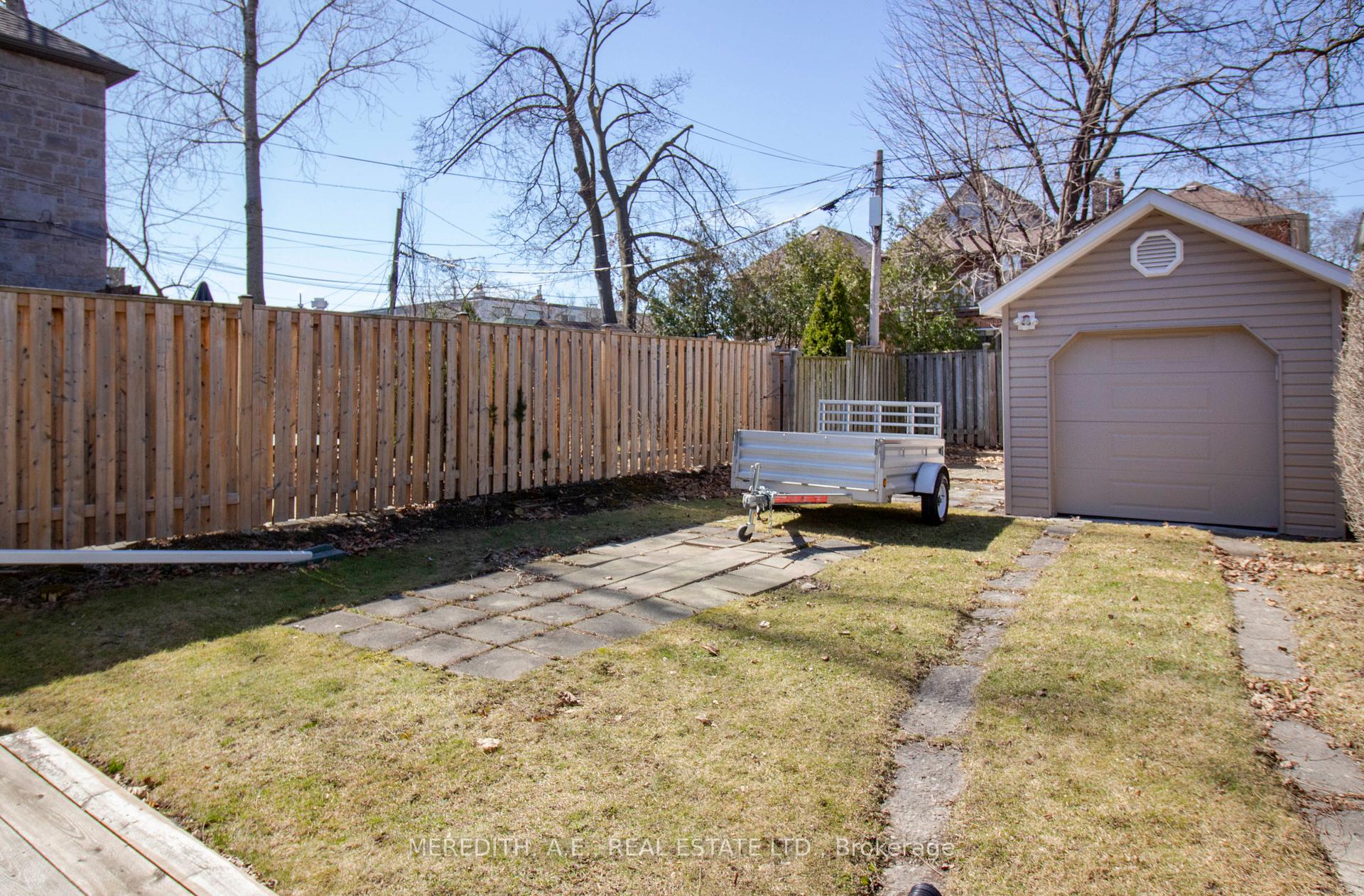 Photo 24 of 16 Heddington Avenue, Toronto, Lawrence Park South — HOMEH