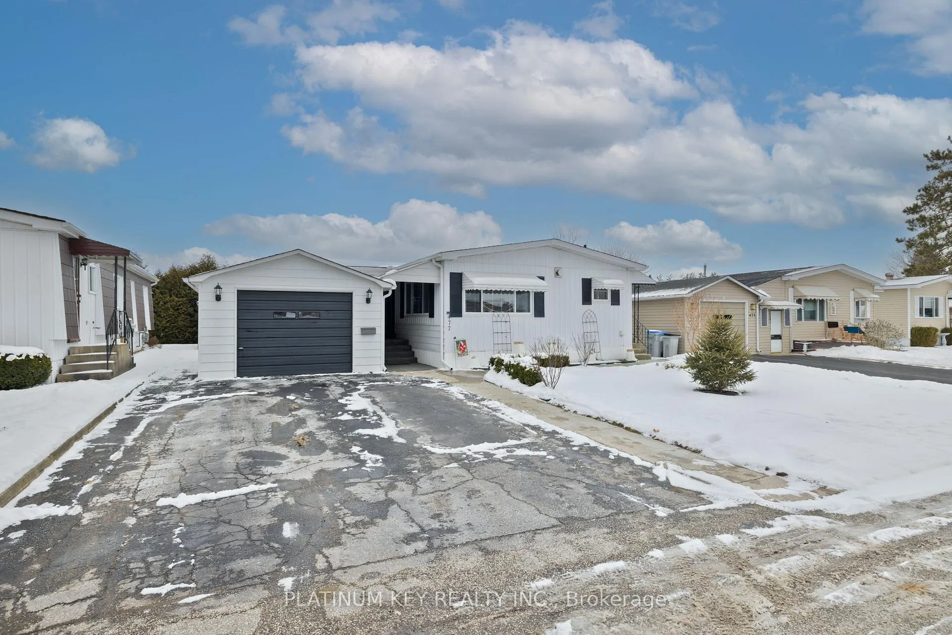 Photo 1 of 477 Richard Crescent, Strathroy-Caradoc, SE — HOMEH