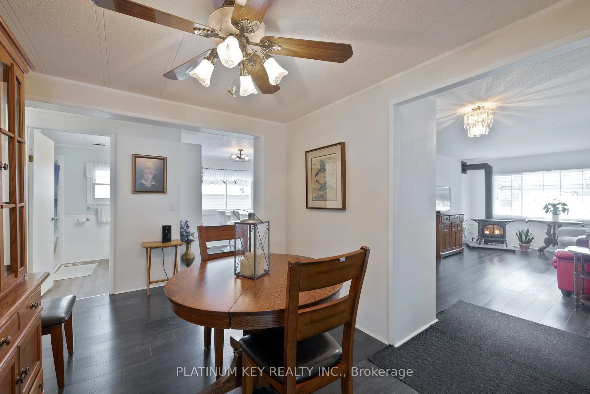 Photo 5 of 477 Richard Crescent, Strathroy-Caradoc, SE — HOMEH