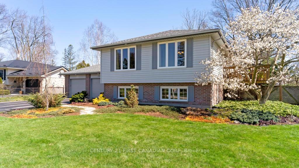 Photo 4 of 2344 Bentim Road, Strathroy-Caradoc, Mount Brydges — HOMEH