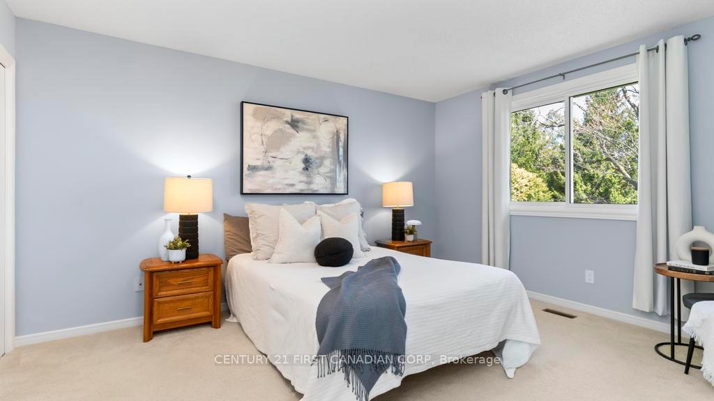 Photo 21 of 2344 Bentim Road, Strathroy-Caradoc, Mount Brydges — HOMEH