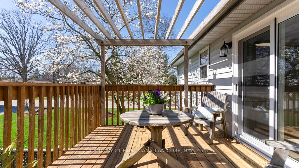 Photo 35 of 2344 Bentim Road, Strathroy-Caradoc, Mount Brydges — HOMEH