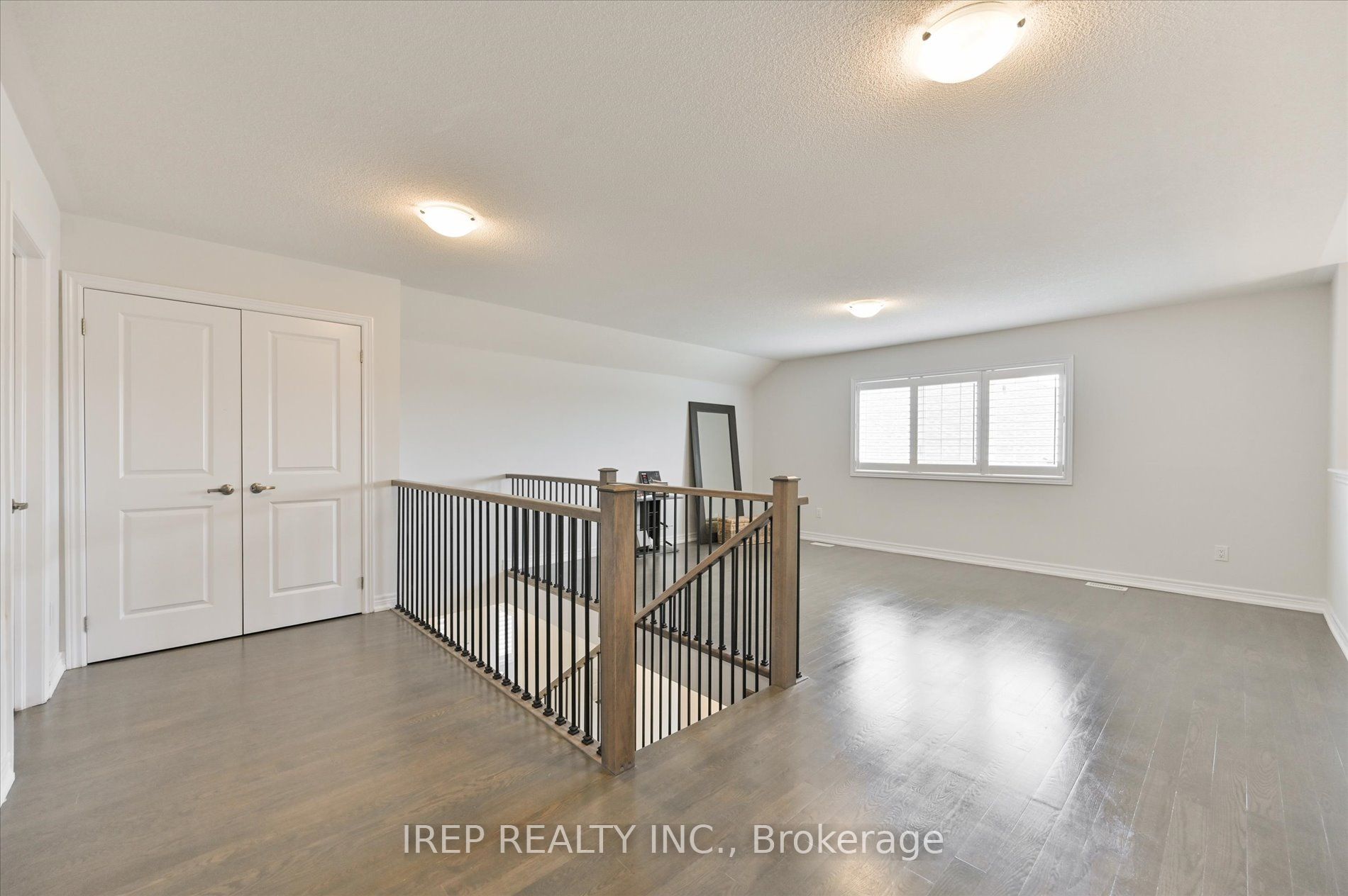 Photo 50 of 45 Overlea Drive, Brampton, Sandringham-Wellington — HOMEH