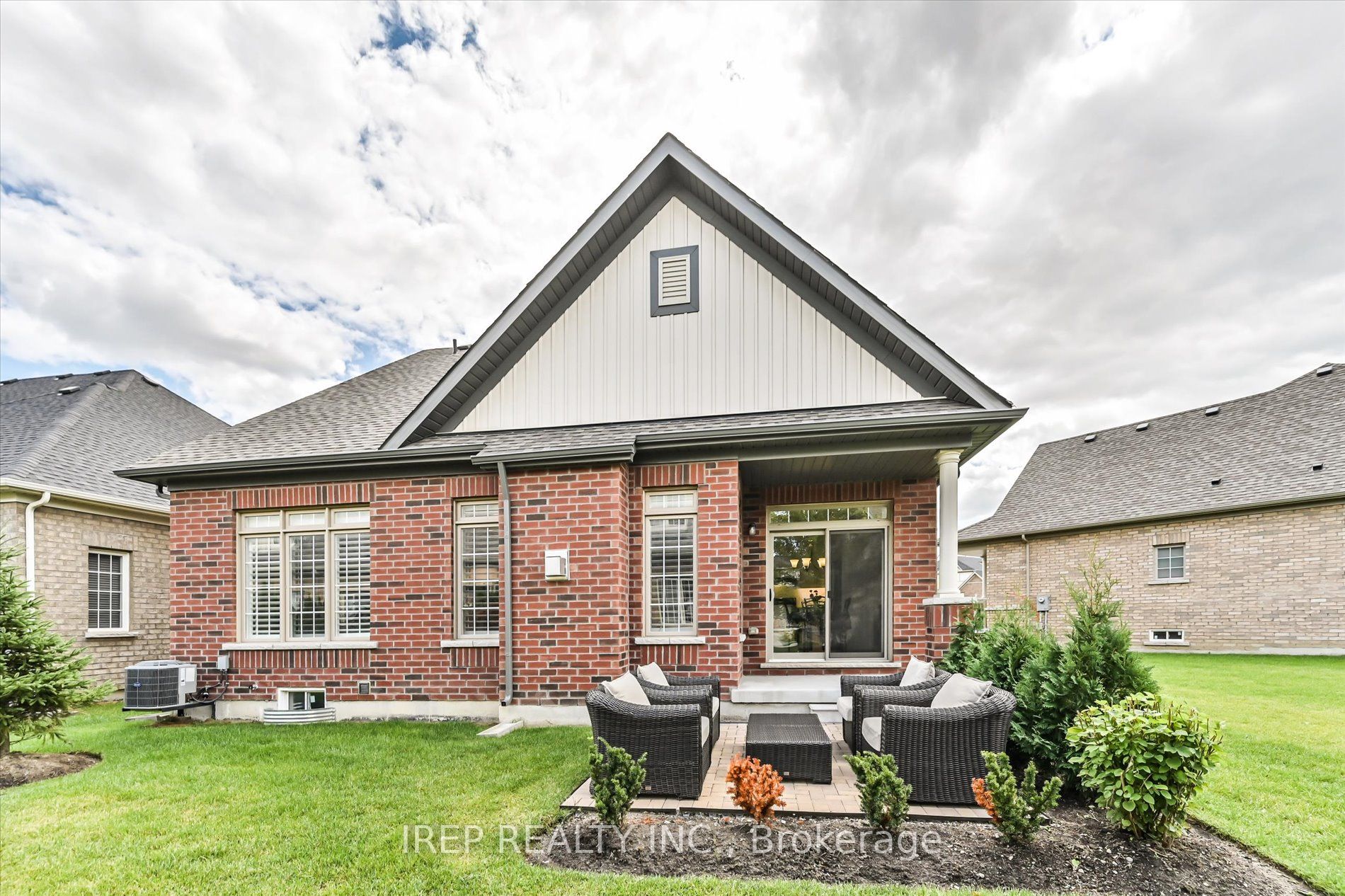 Photo 55 of 45 Overlea Drive, Brampton, Sandringham-Wellington — HOMEH