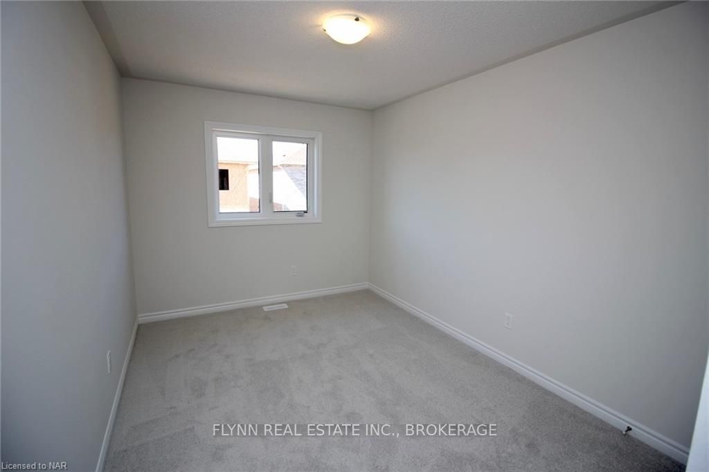 Photo 16 of 85 Baker Street, Thorold, Thorold Downtown — HOMEH