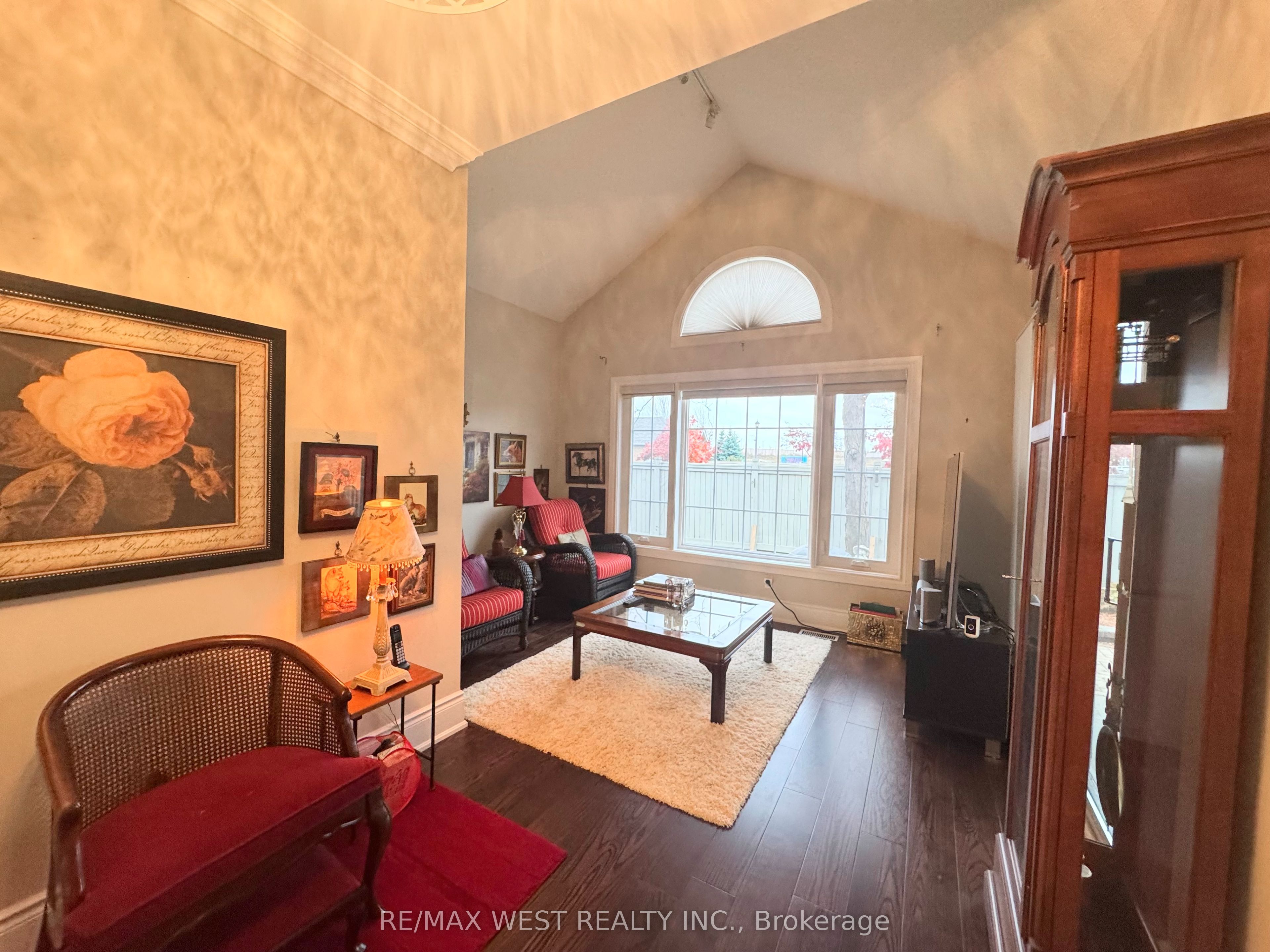 Photo 60 of Unit 2, 3 Larkdale Terrace, Brampton, Sandringham-Wellington — HOMEH