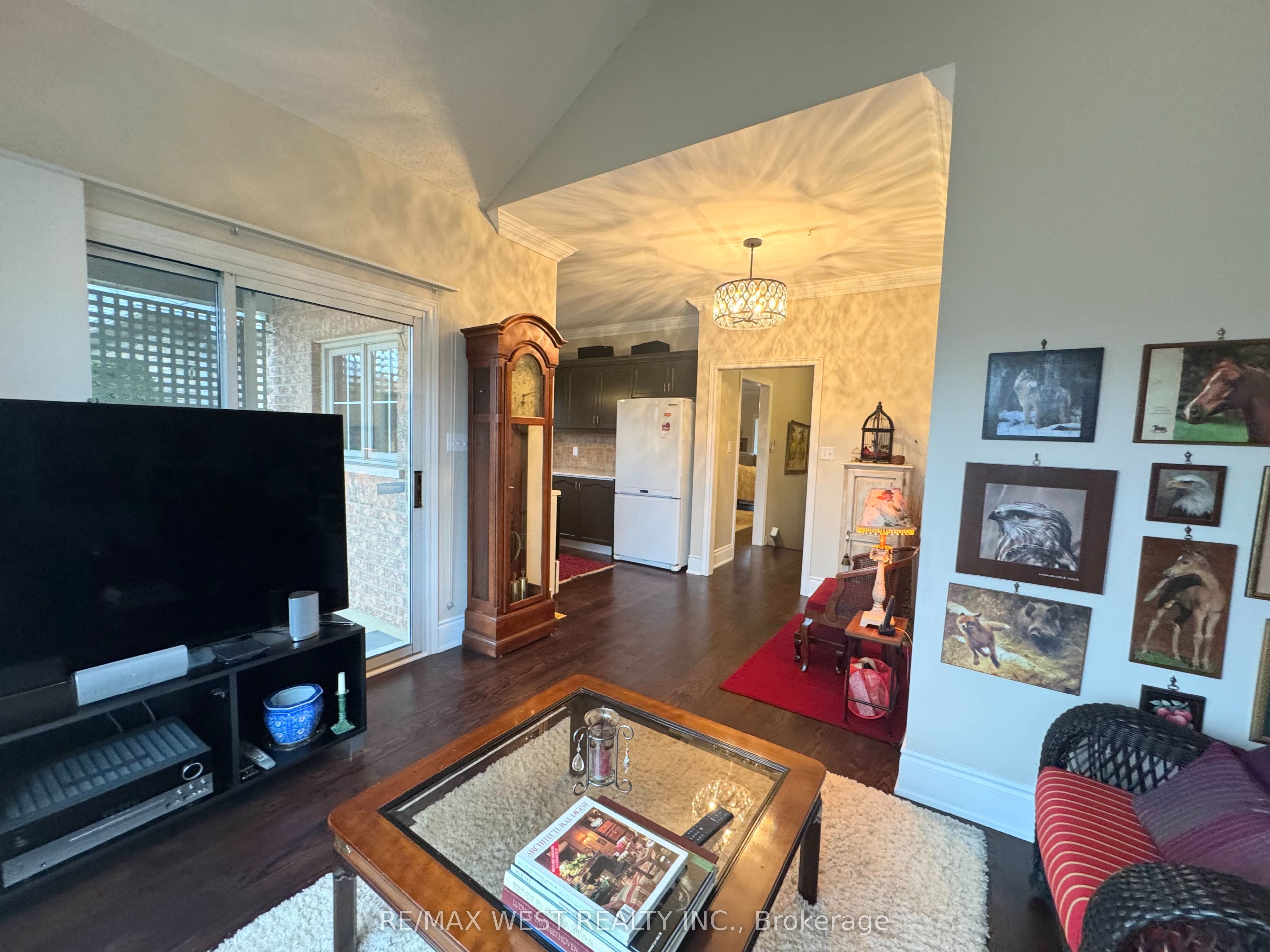 Photo 63 of Unit 2, 3 Larkdale Terrace, Brampton, Sandringham-Wellington — HOMEH
