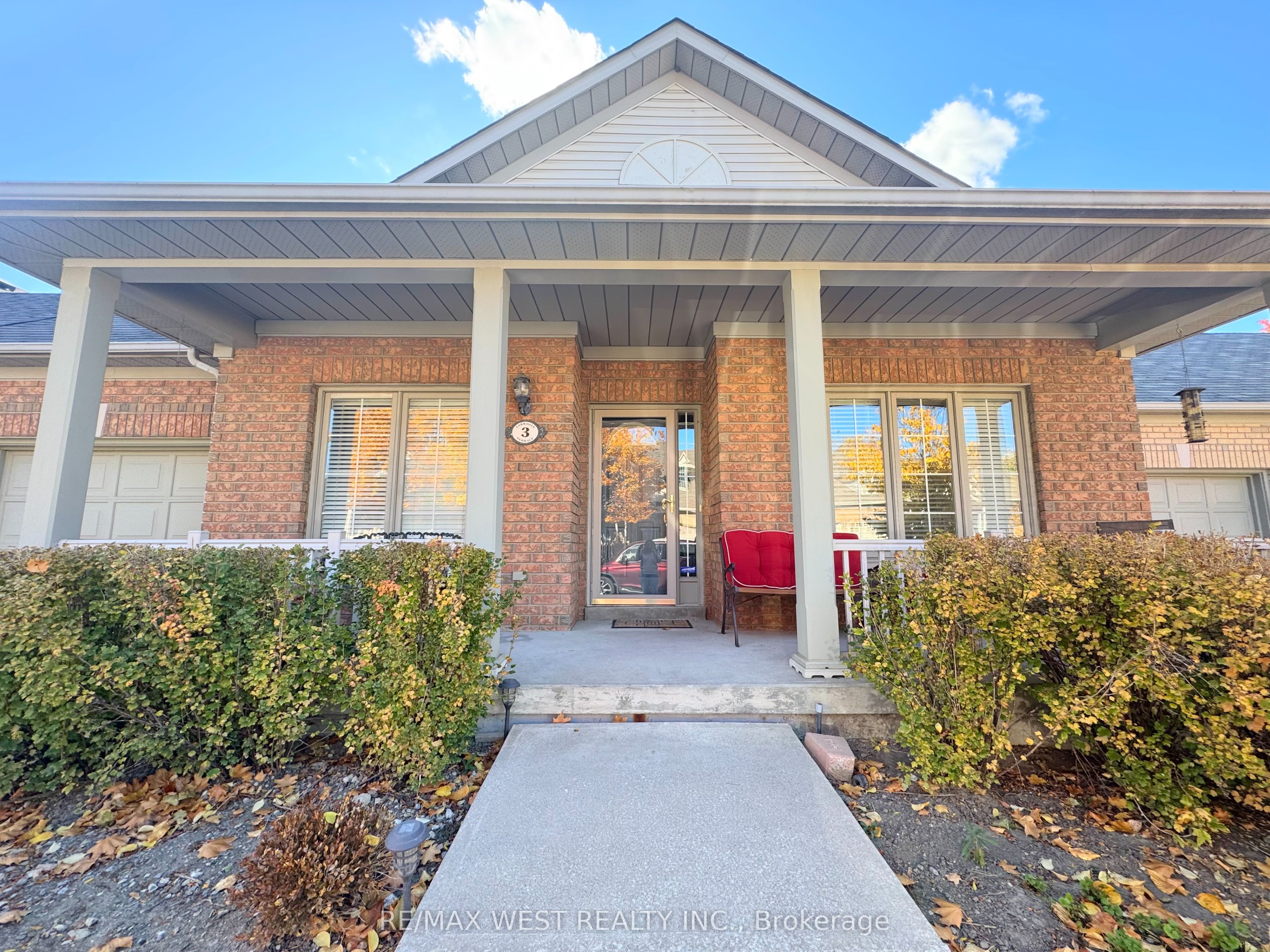 Photo 2 of Unit 2, 3 Larkdale Terrace, Brampton, Sandringham-Wellington — HOMEH