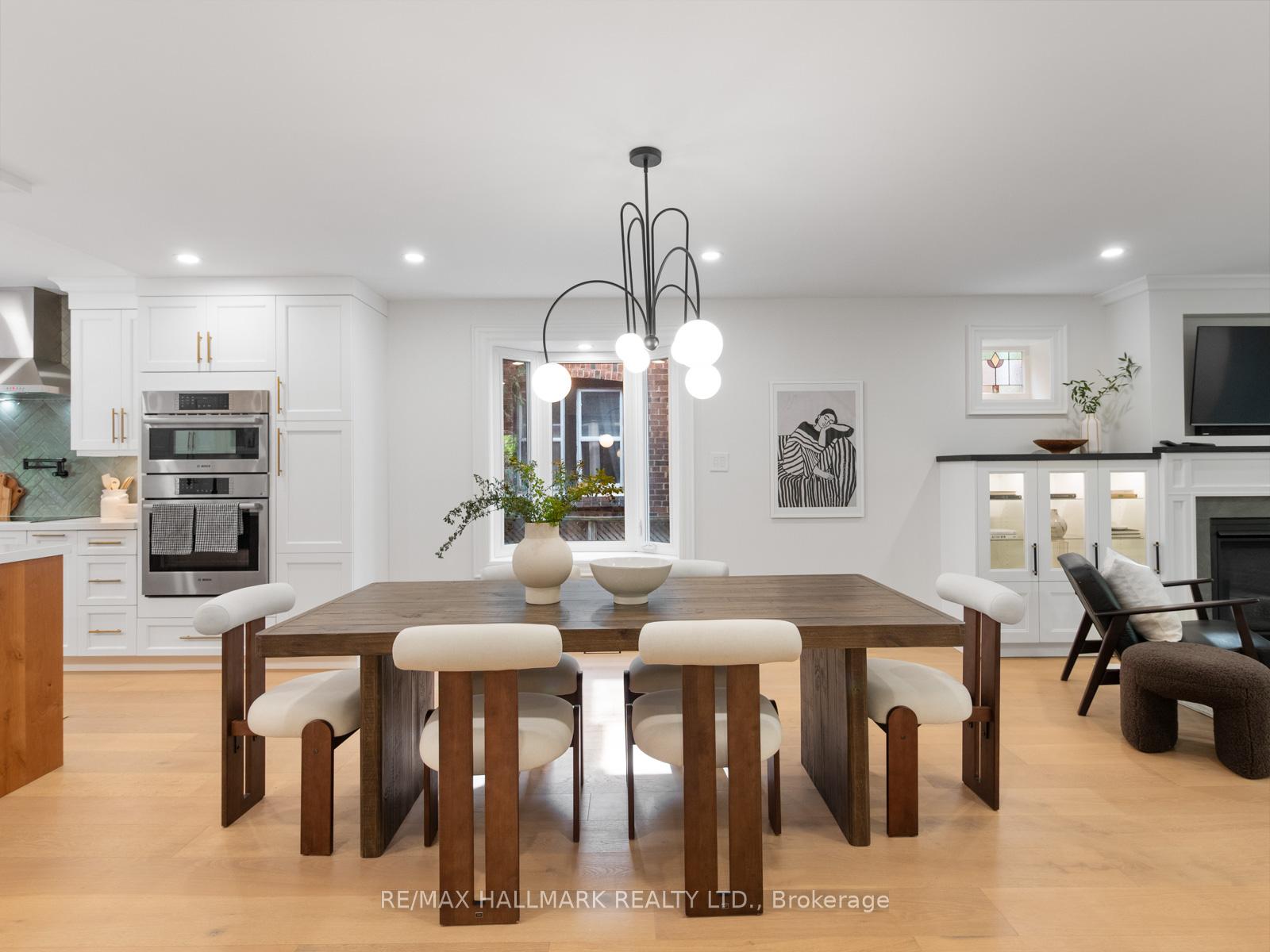 Photo 8 of 18 Thorncliffe Avenue, Toronto, Playter Estates-Danforth — HOMEH