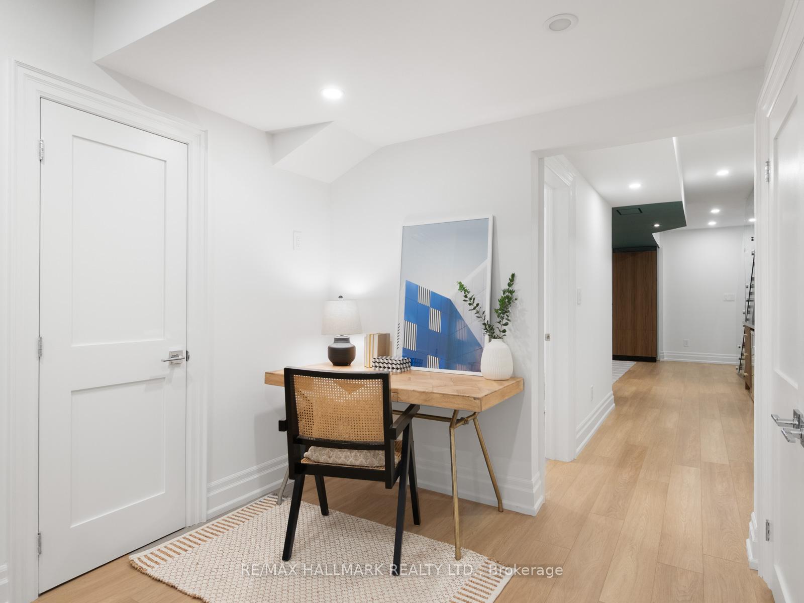 Photo 38 of 18 Thorncliffe Avenue, Toronto, Playter Estates-Danforth — HOMEH