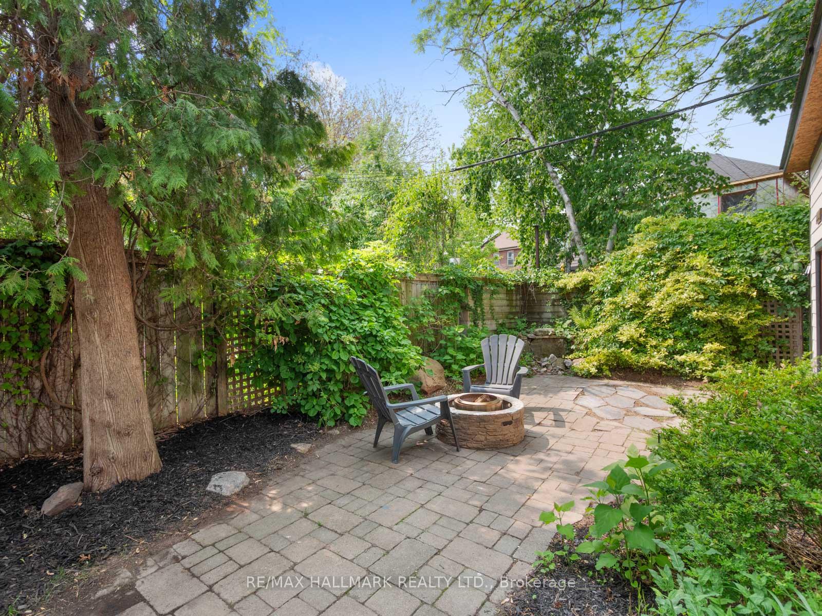 Photo 46 of 18 Thorncliffe Avenue, Toronto, Playter Estates-Danforth — HOMEH