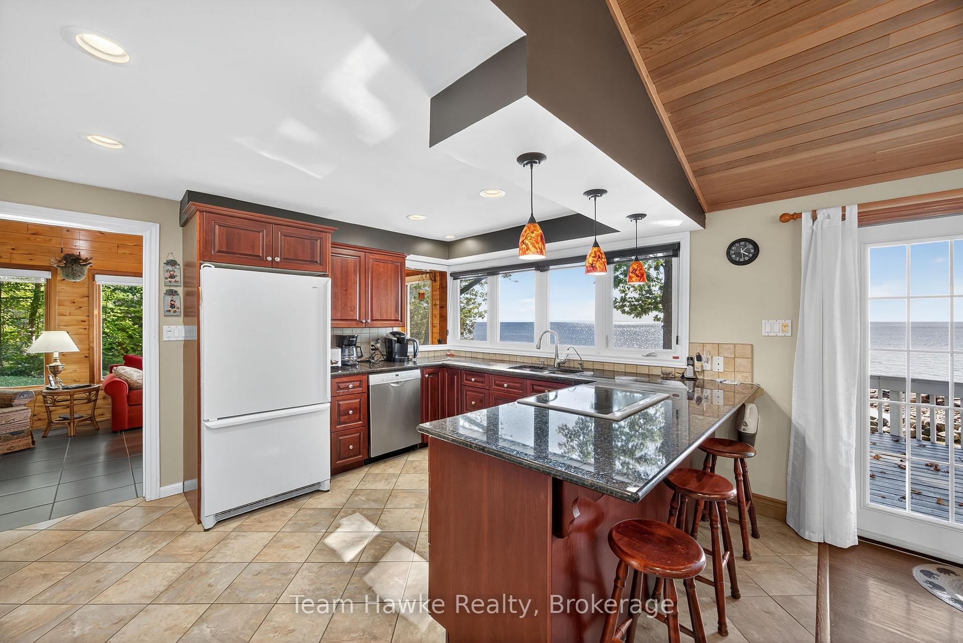 Photo 8 of 2082 Tiny Beaches Road N, Tiny, Rural Tiny — HOMEH