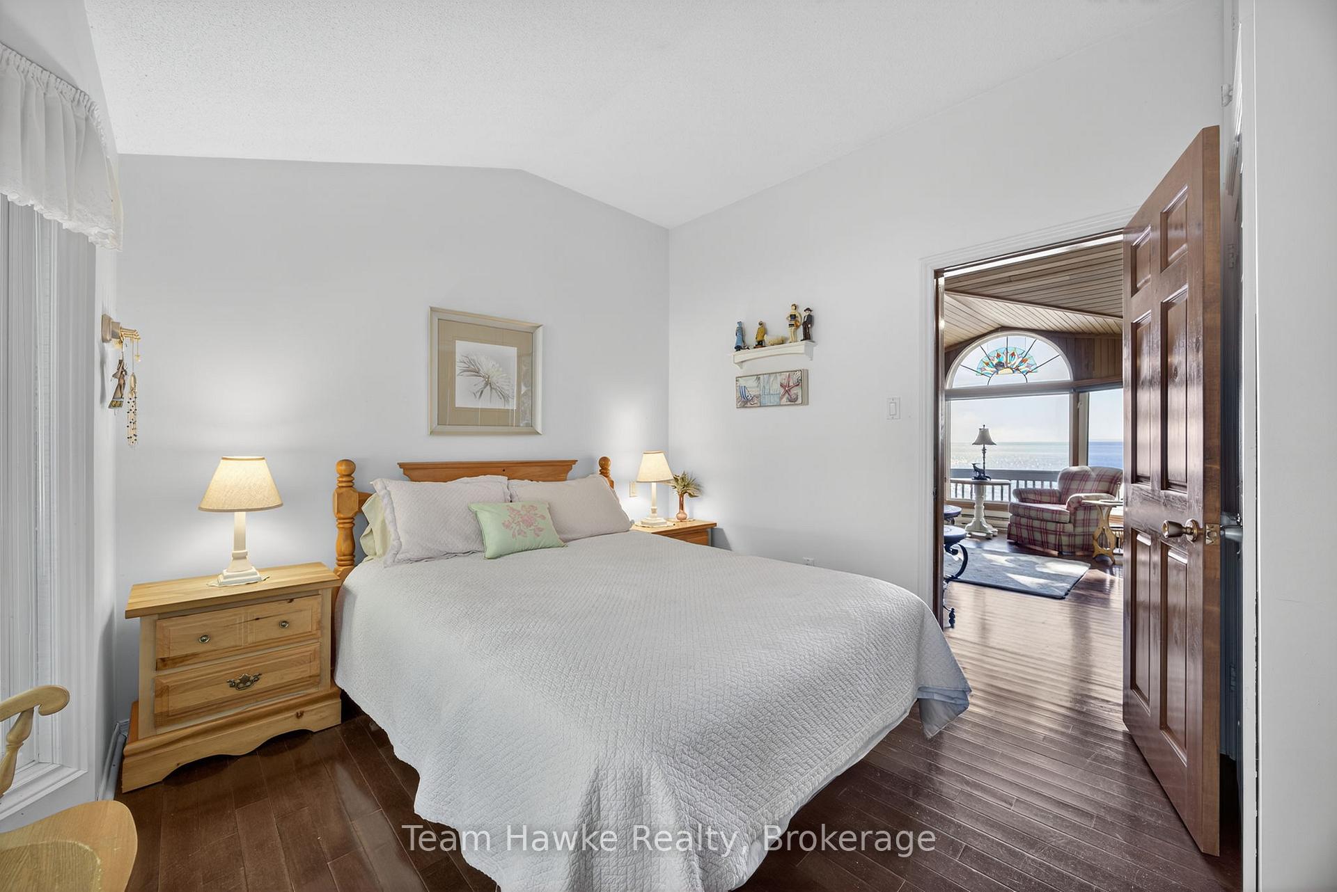 Photo 19 of 2082 Tiny Beaches Road N, Tiny, Rural Tiny — HOMEH