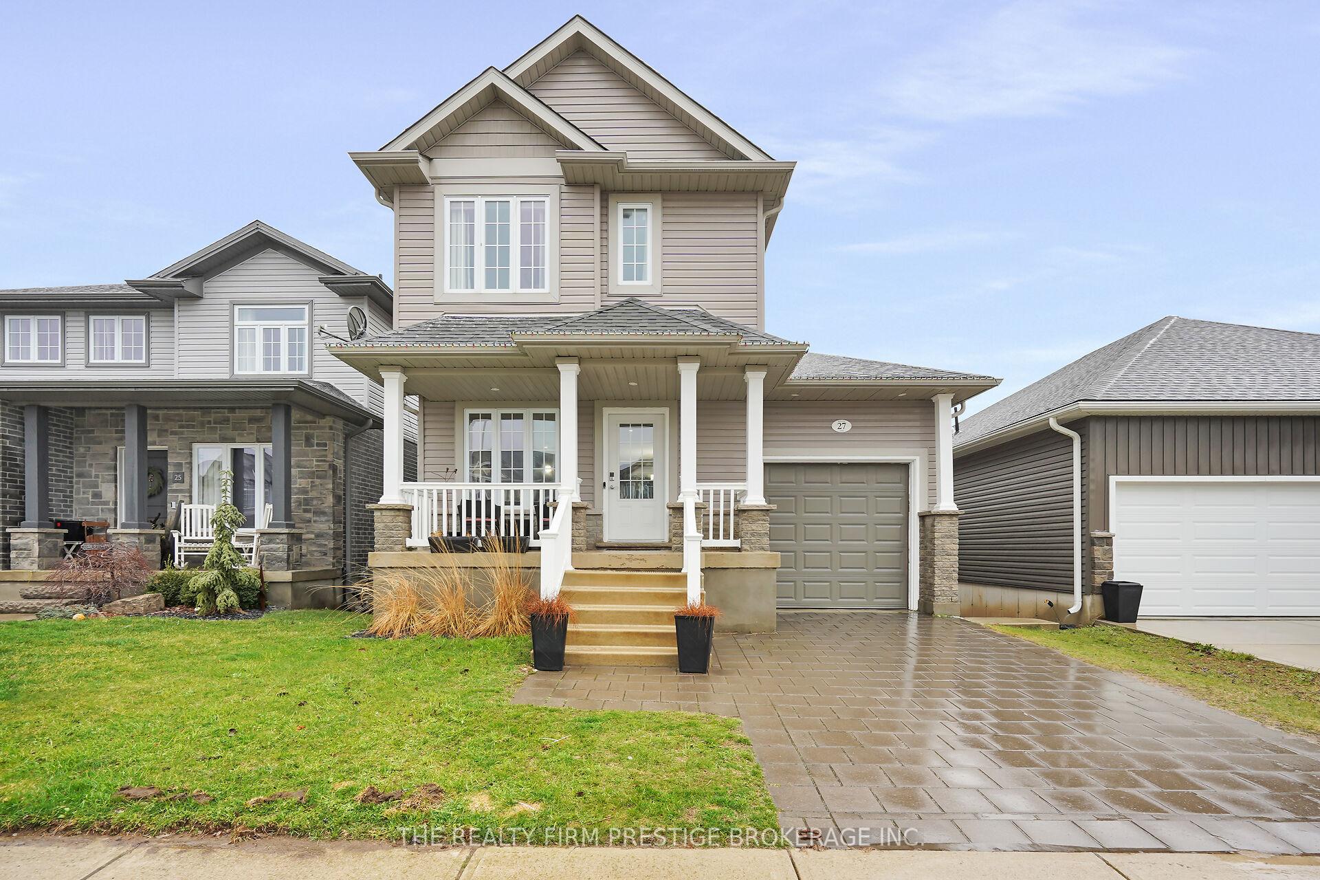 Front of 27 Willis Avenue