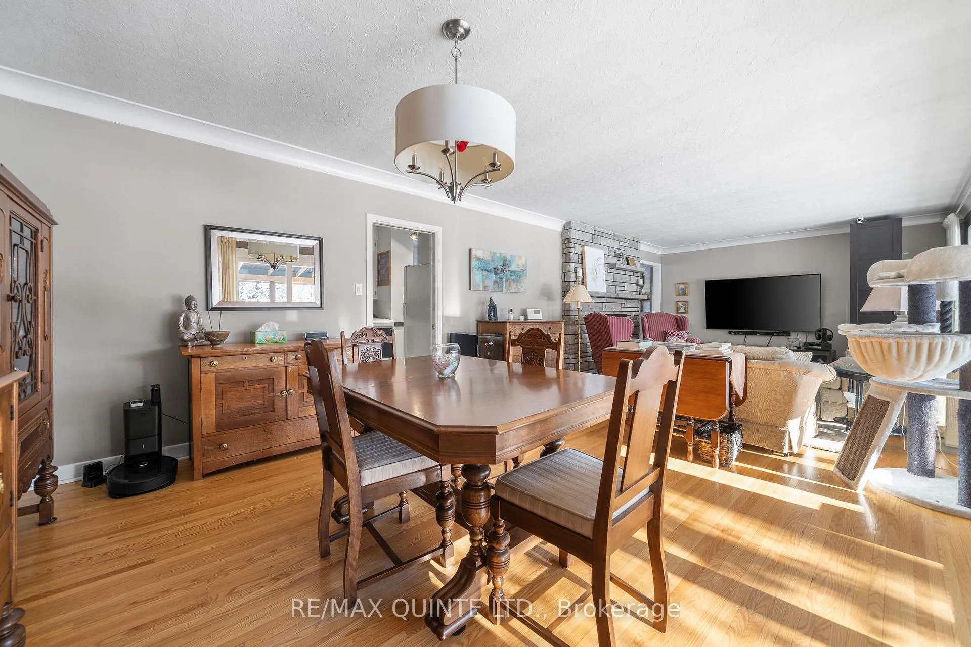 Photo 19 of 9 Sunset Drive, Belleville, Belleville Ward — HOMEH