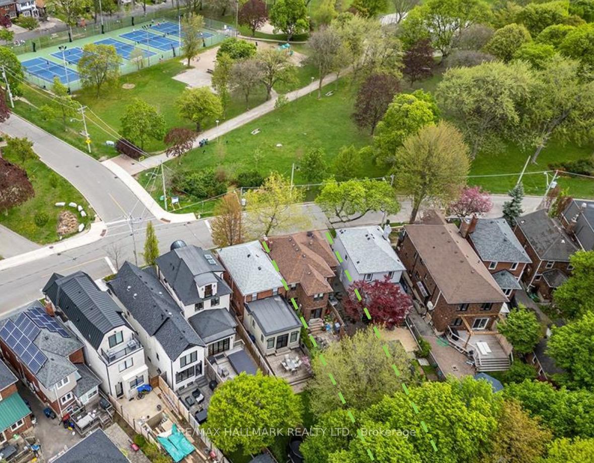 Photo 3 of 227 Wanless Avenue, Toronto, Lawrence Park North — HOMEH