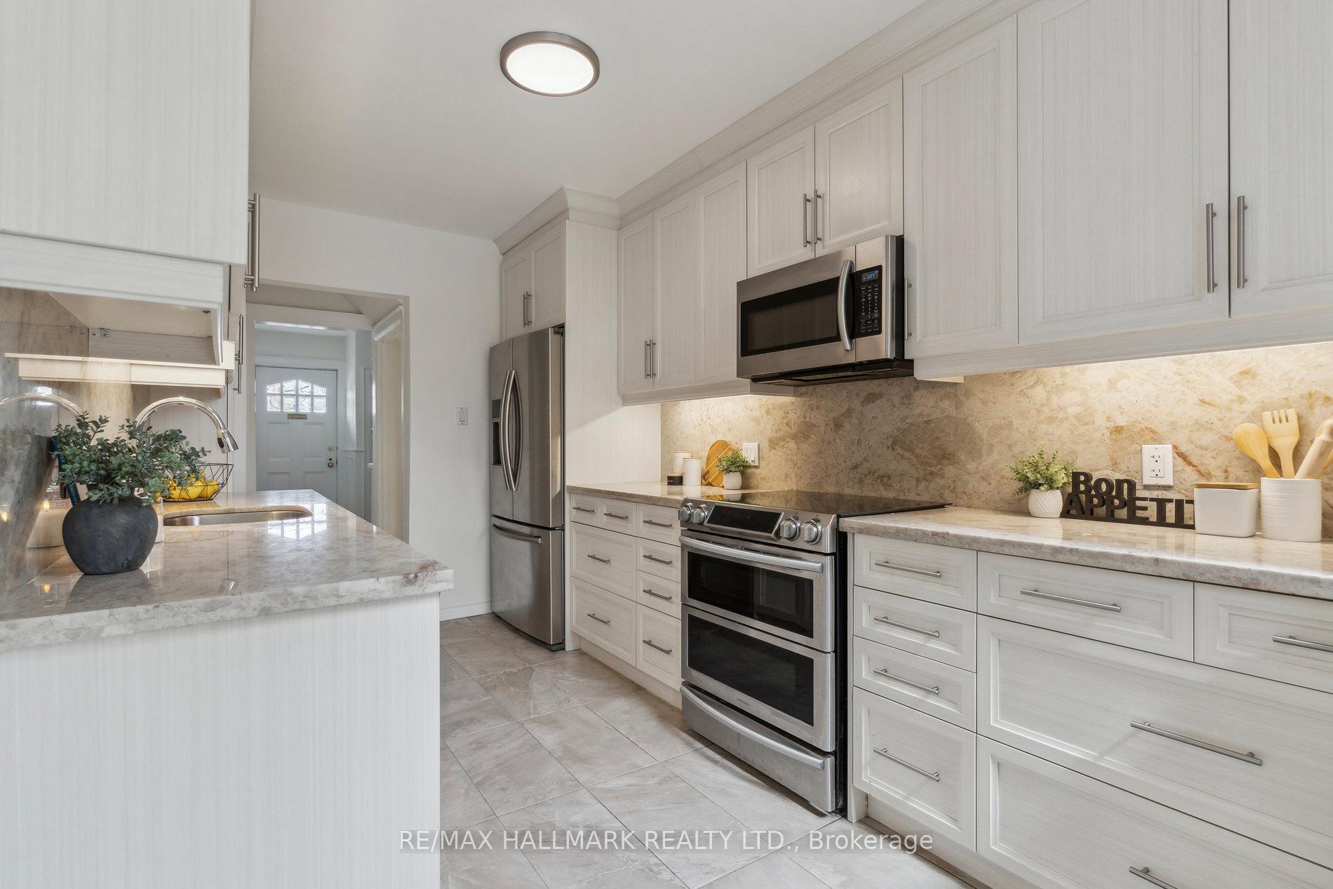 Photo 12 of 227 Wanless Avenue, Toronto, Lawrence Park North — HOMEH