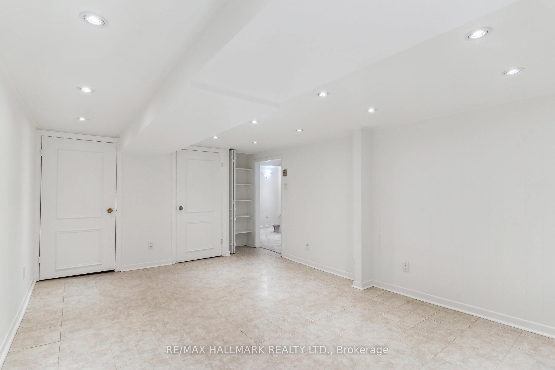 Photo 23 of 227 Wanless Avenue, Toronto, Lawrence Park North — HOMEH