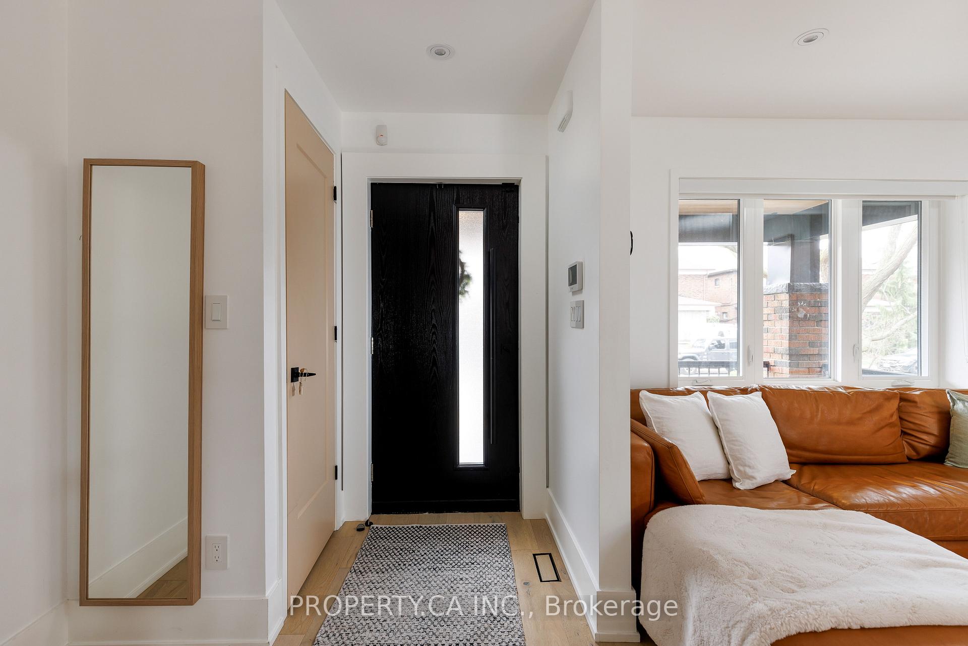 Photo 4 of 68 Frankdale Avenue, Toronto, Danforth Village-East York — HOMEH