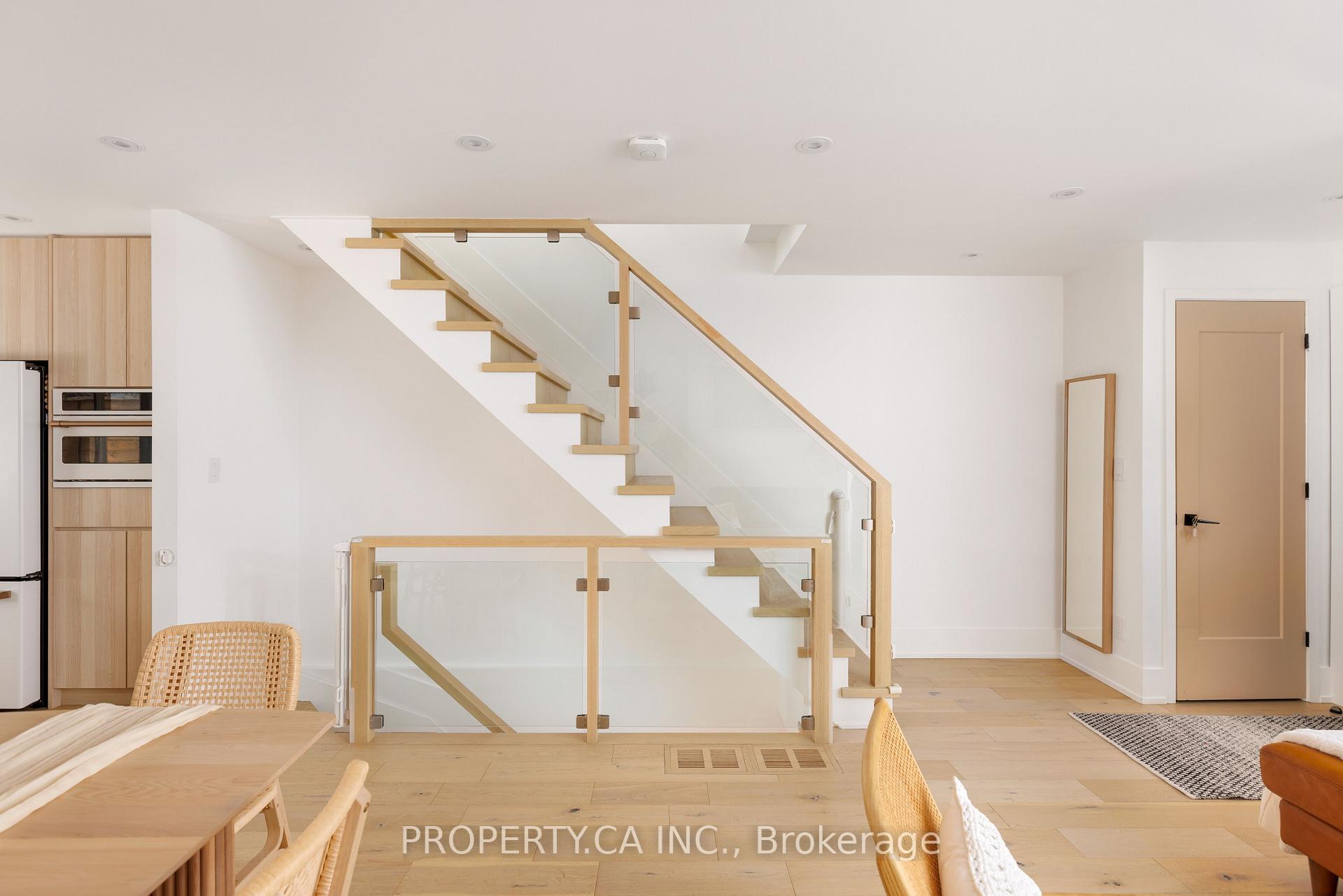 Photo 18 of 68 Frankdale Avenue, Toronto, Danforth Village-East York — HOMEH