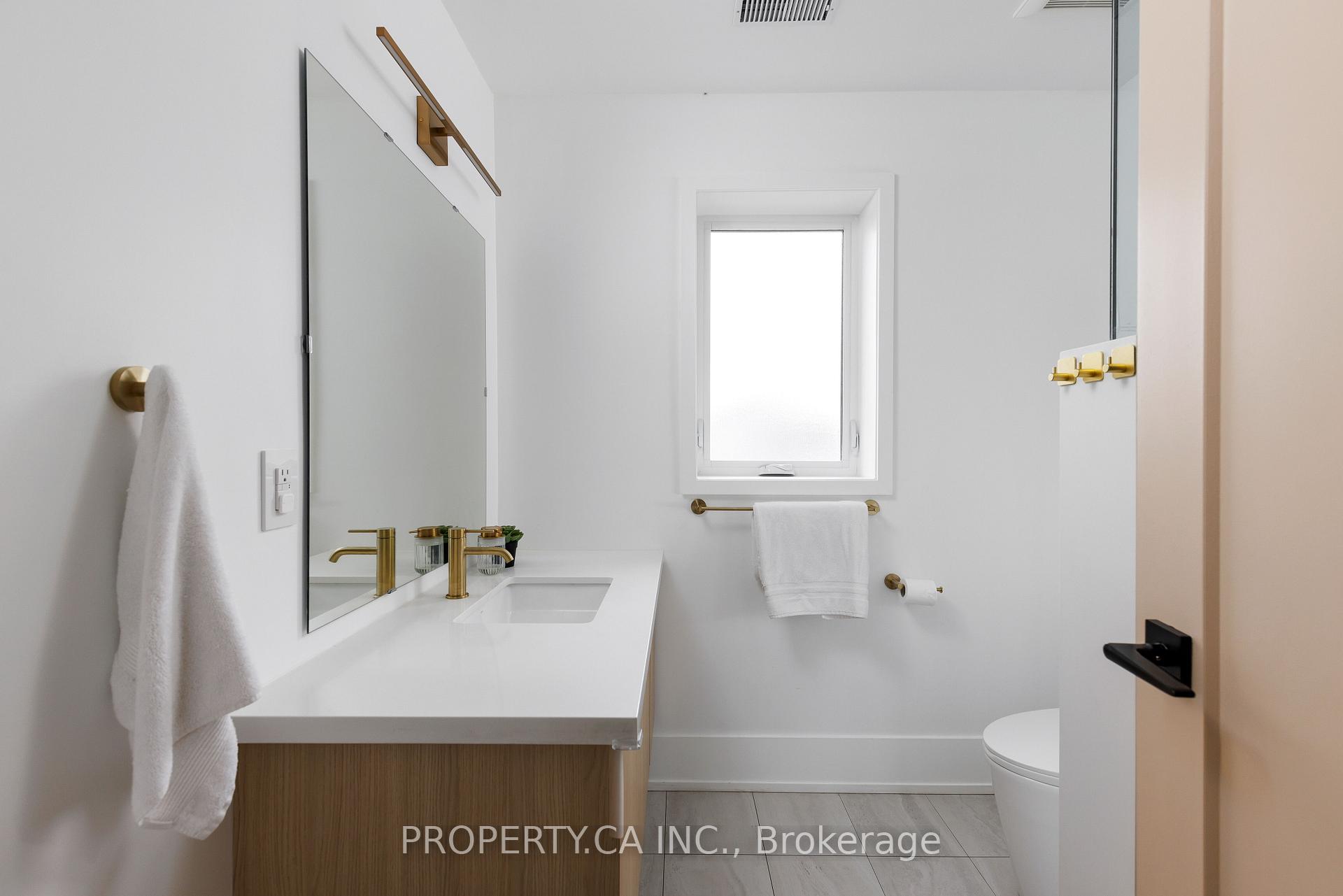Photo 31 of 68 Frankdale Avenue, Toronto, Danforth Village-East York — HOMEH
