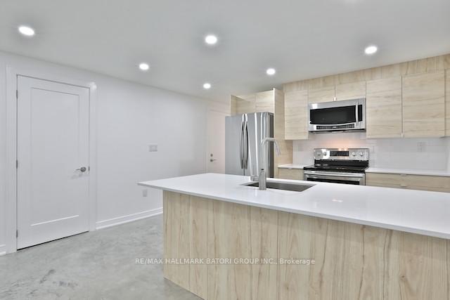 Photo 5 of Unit Lower, 378 St Clements Avenue, Toronto, Lawrence Park South — HOMEH