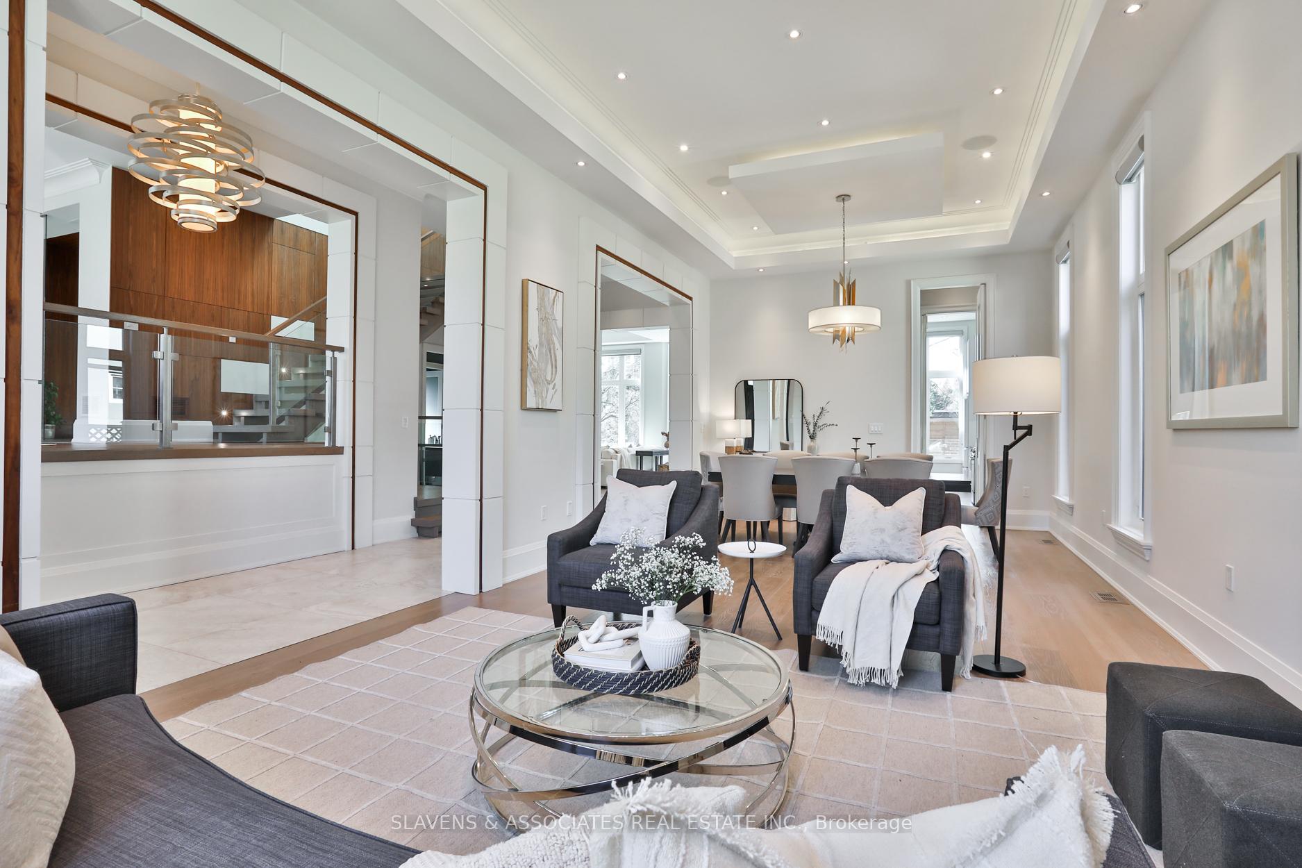 Photo 7 of 30 Edgecombe Avenue, Toronto, Bedford Park-Nortown — HOMEH